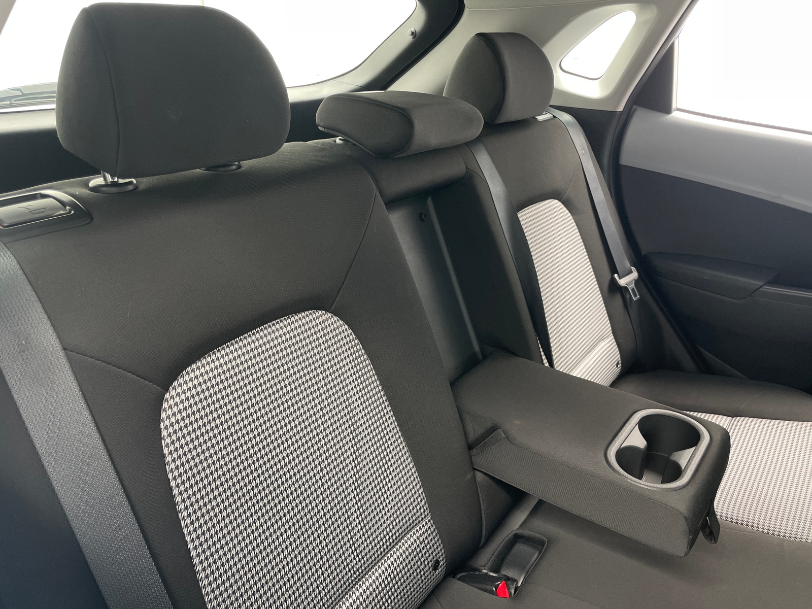 Thumbnail: 2019 Hyundai Kona - 6