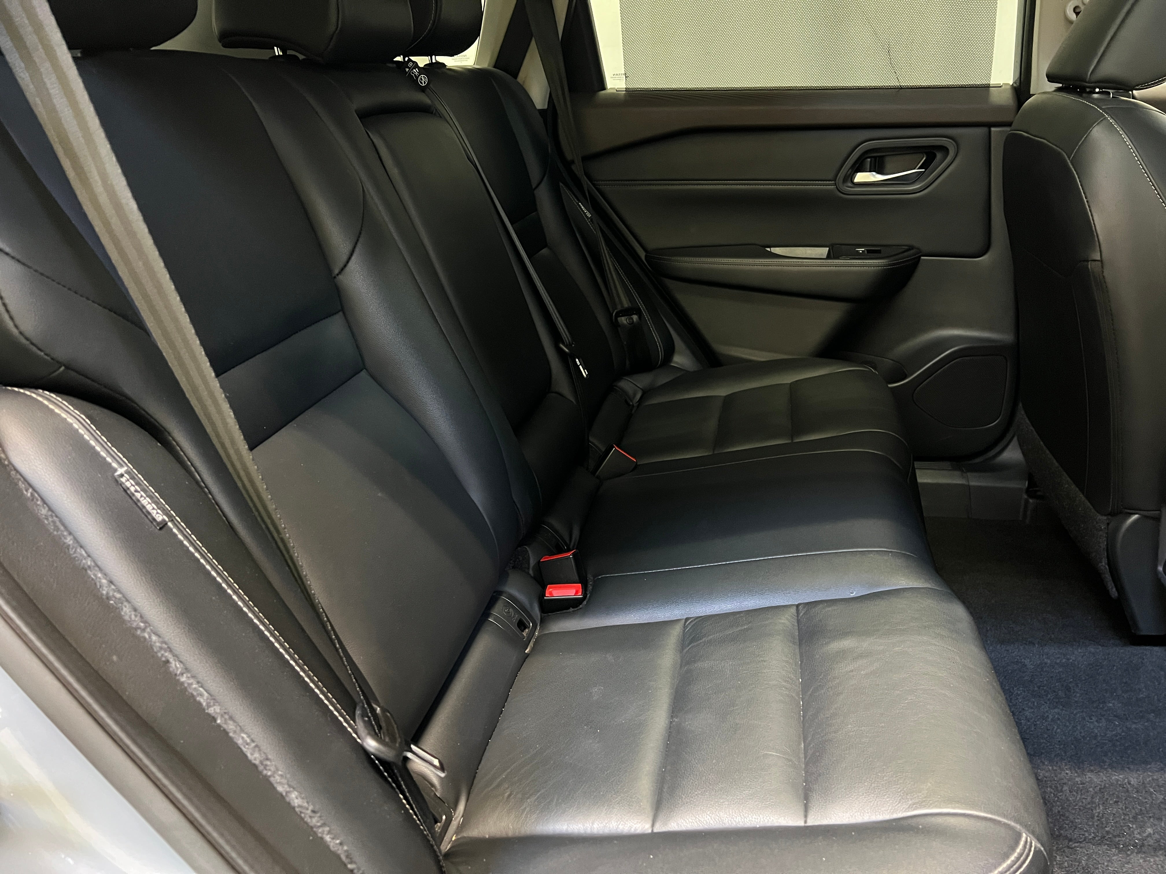 2023 Nissan Rogue SL 5
