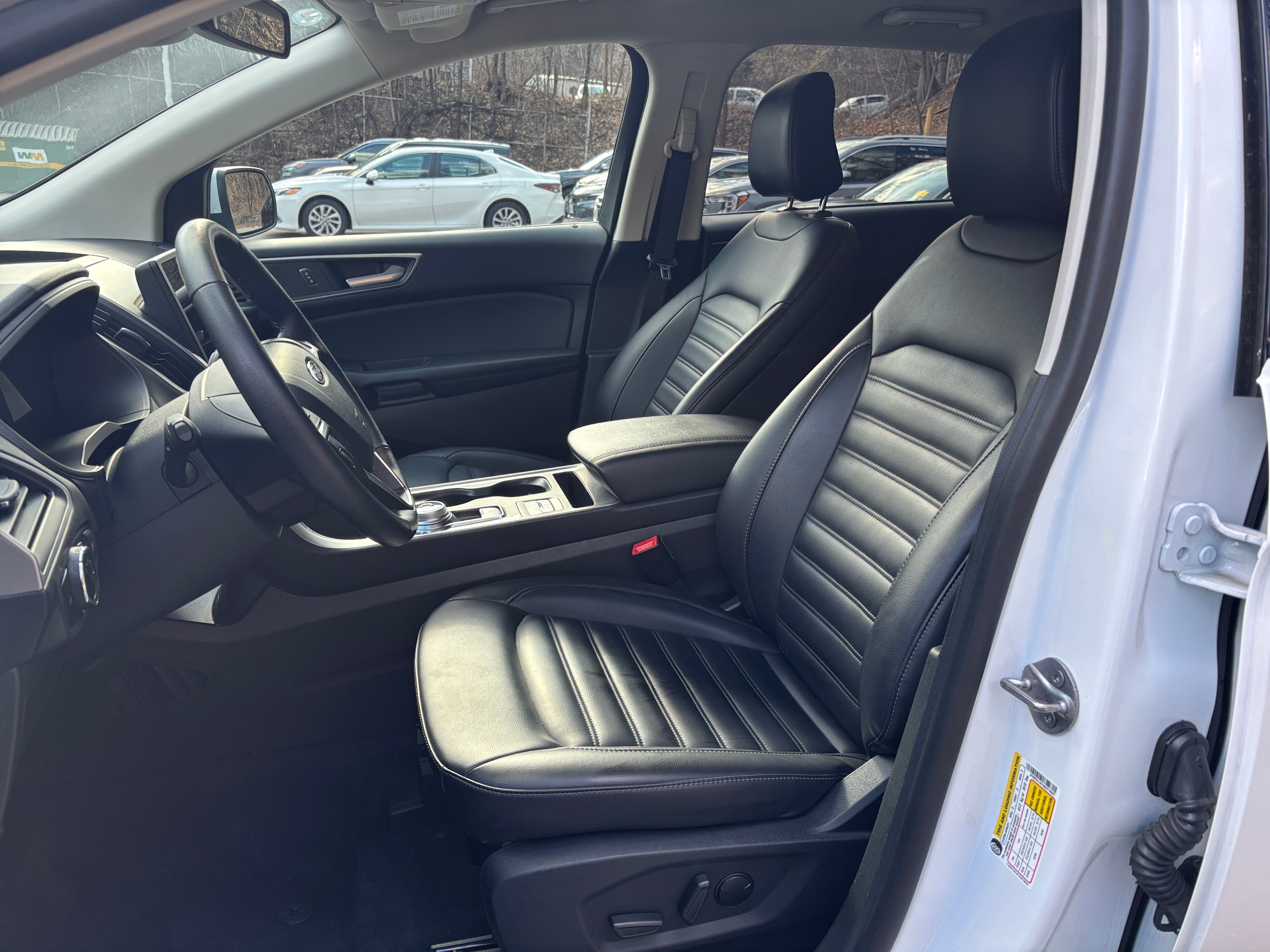 2024 Ford Edge SEL 2