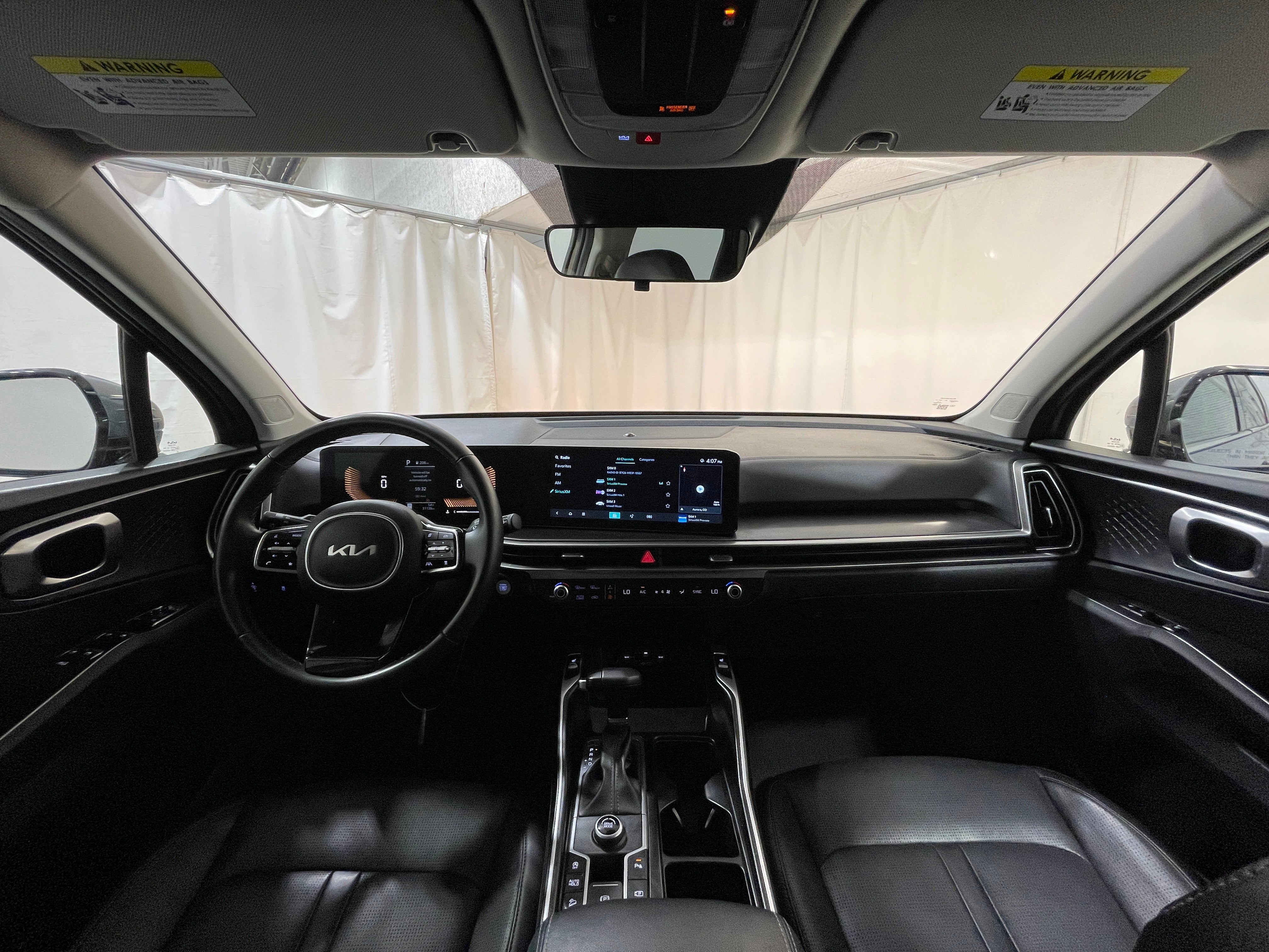 2024 Kia Sorento S 3