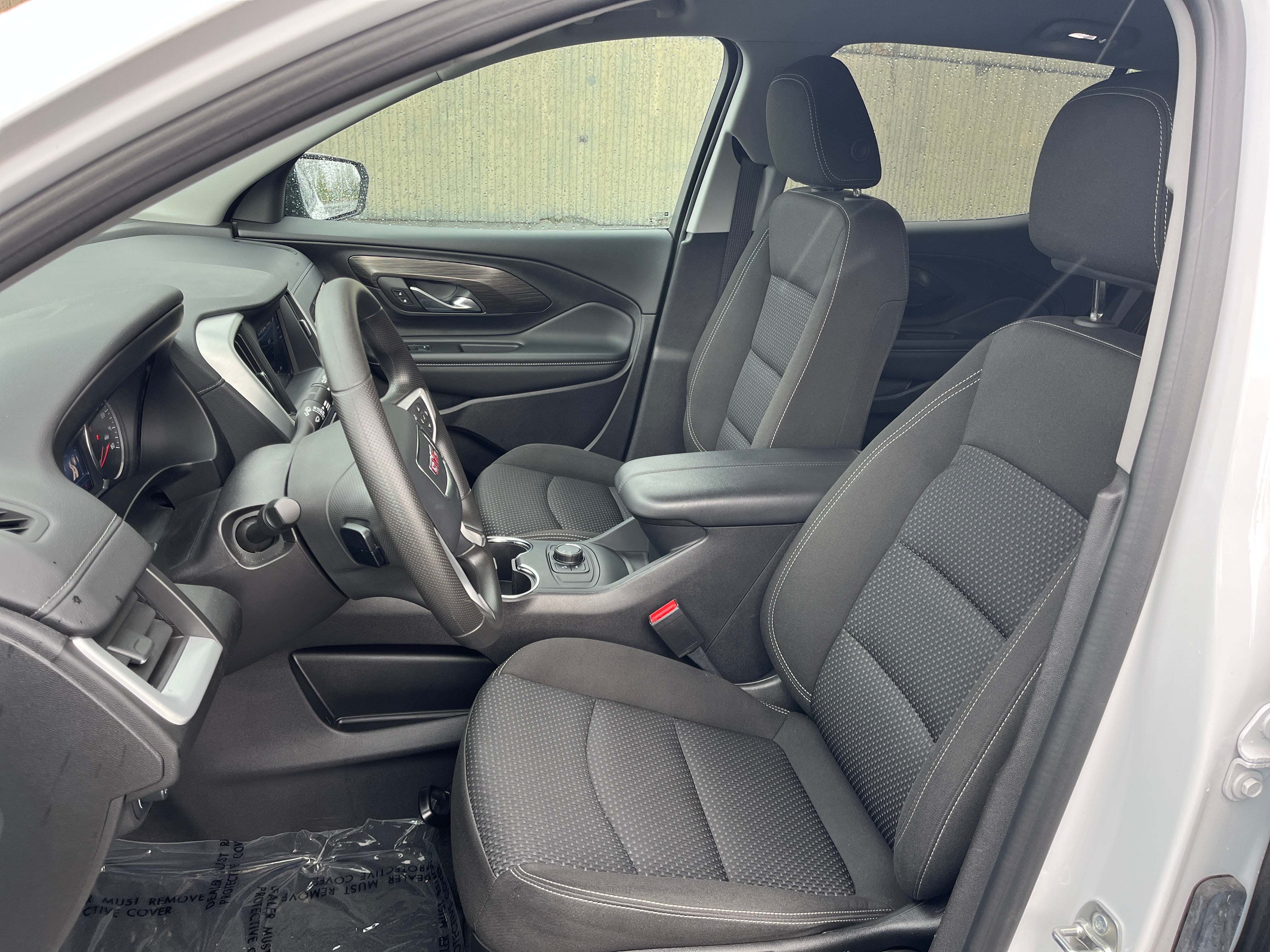2024 GMC Terrain SLE 2