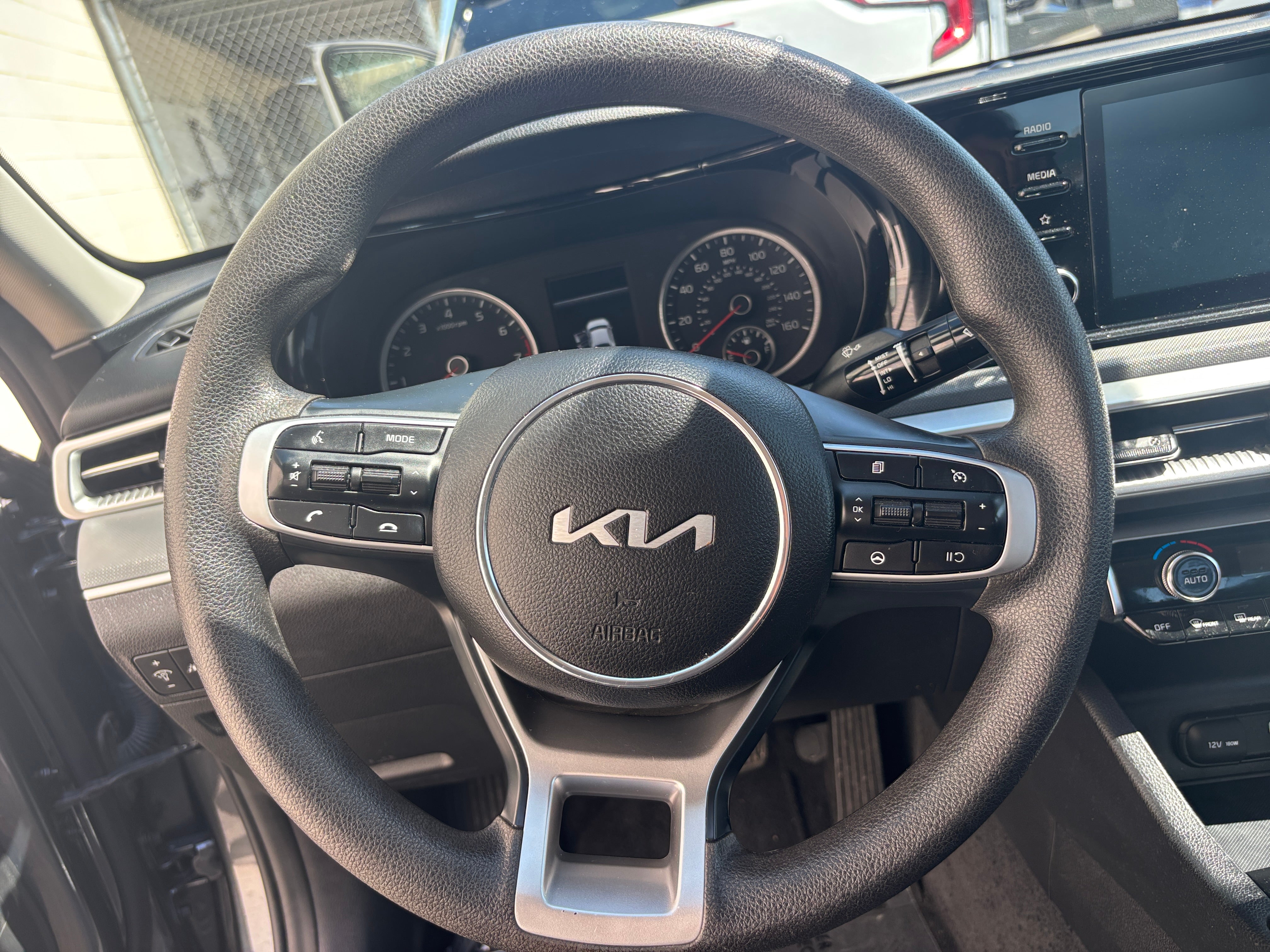 2023 Kia K5 LXS 5