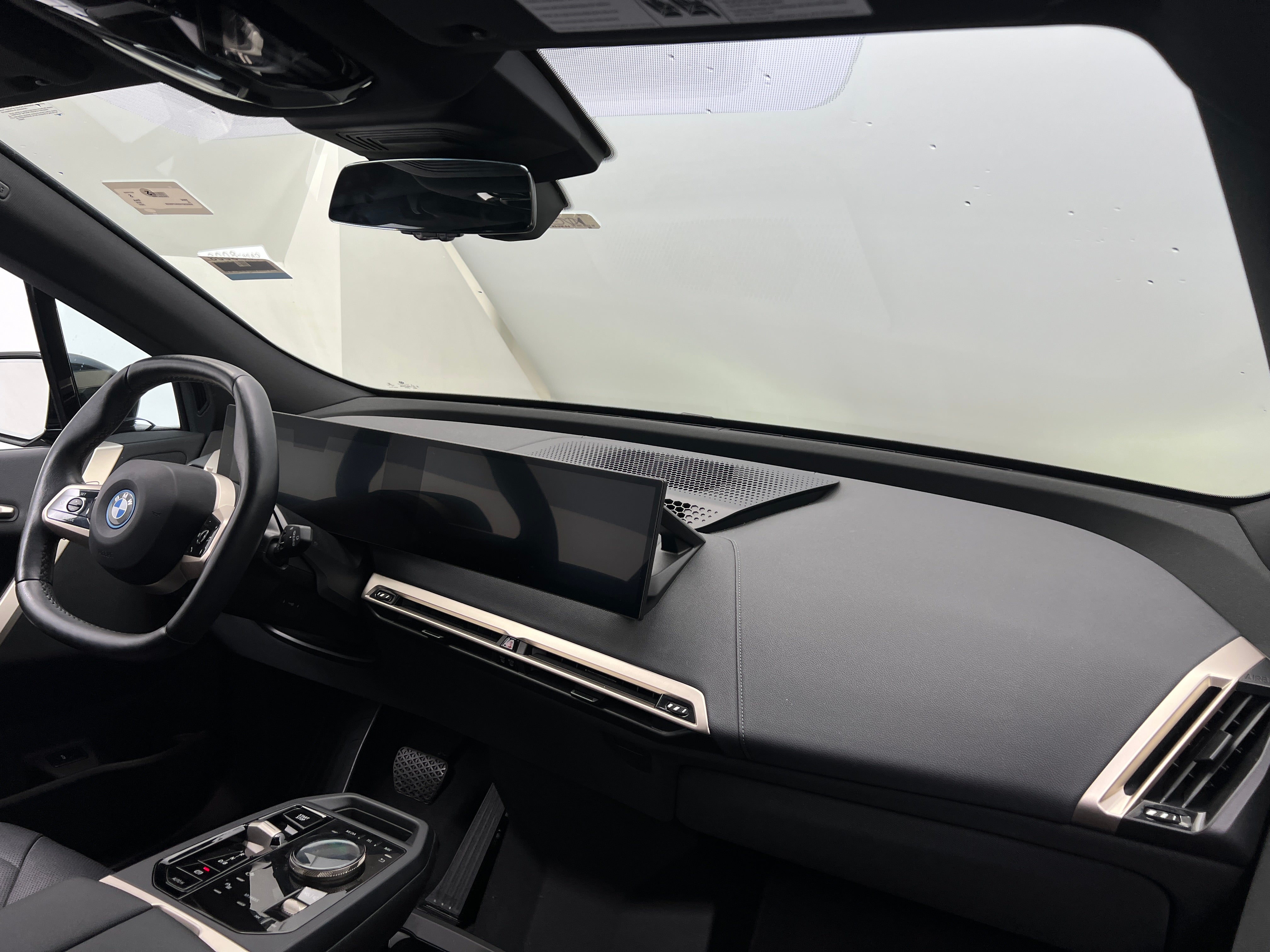 2024 BMW iX xDrive50 2
