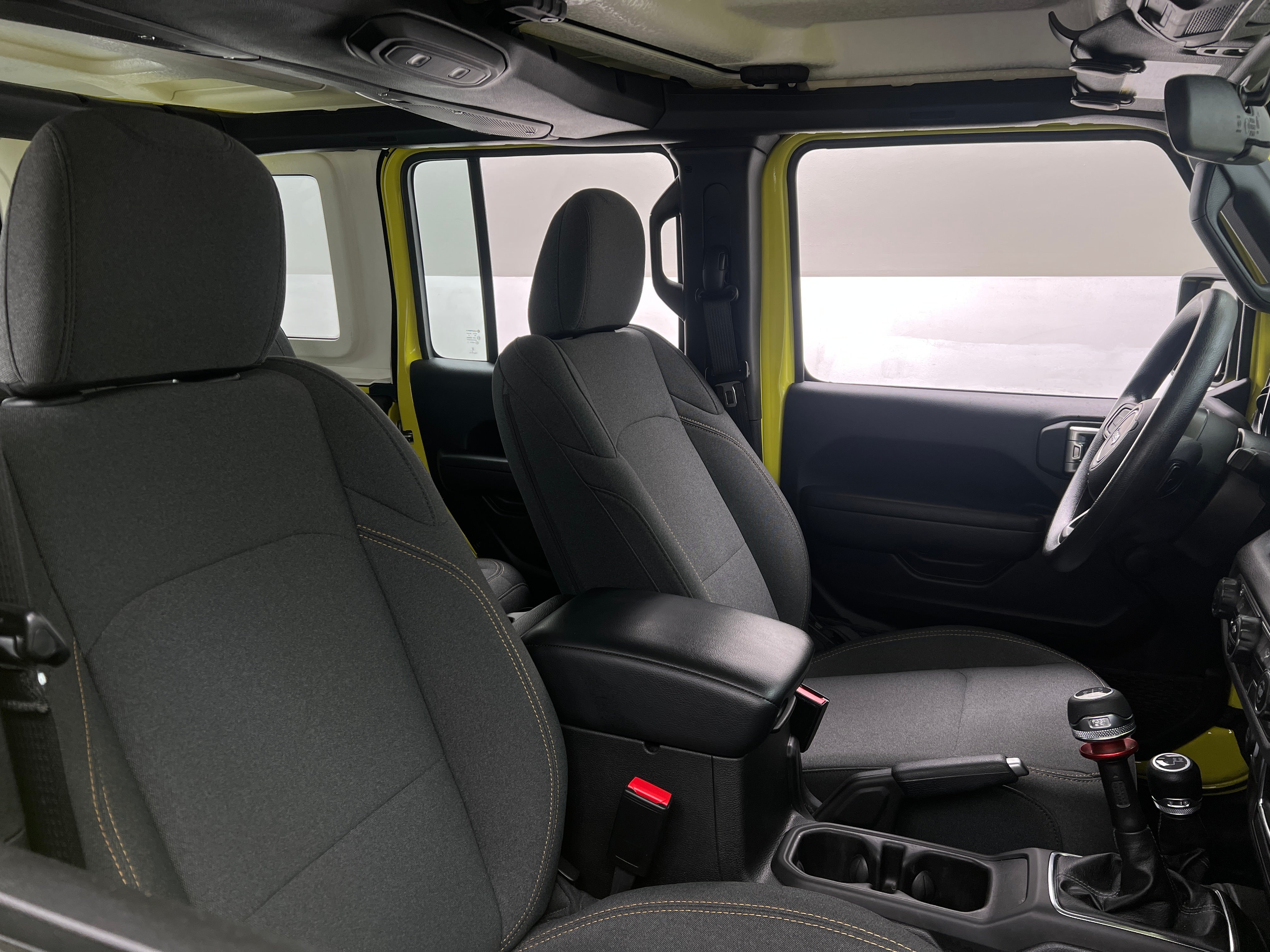 2024 Jeep Wrangler Sport 2