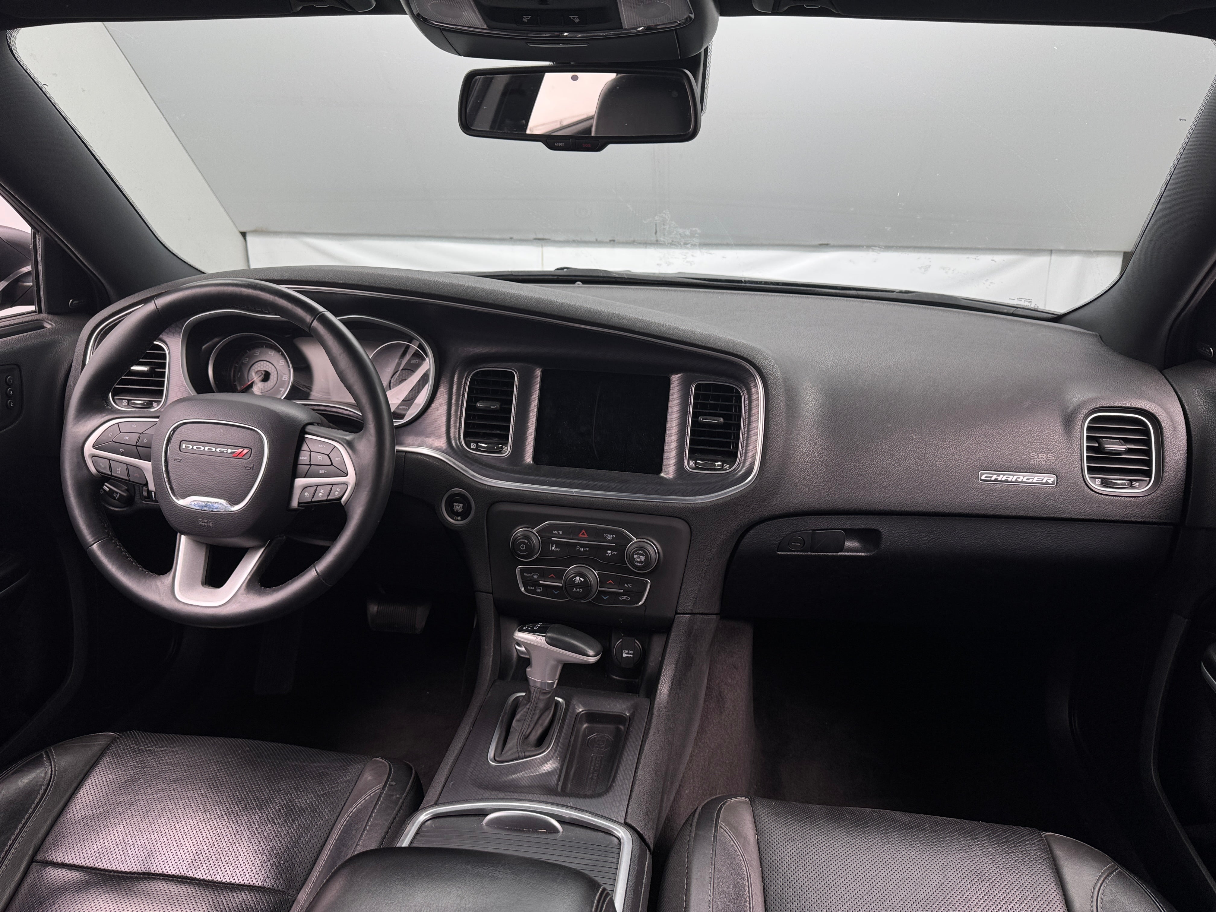 2018 Dodge Charger SXT 2