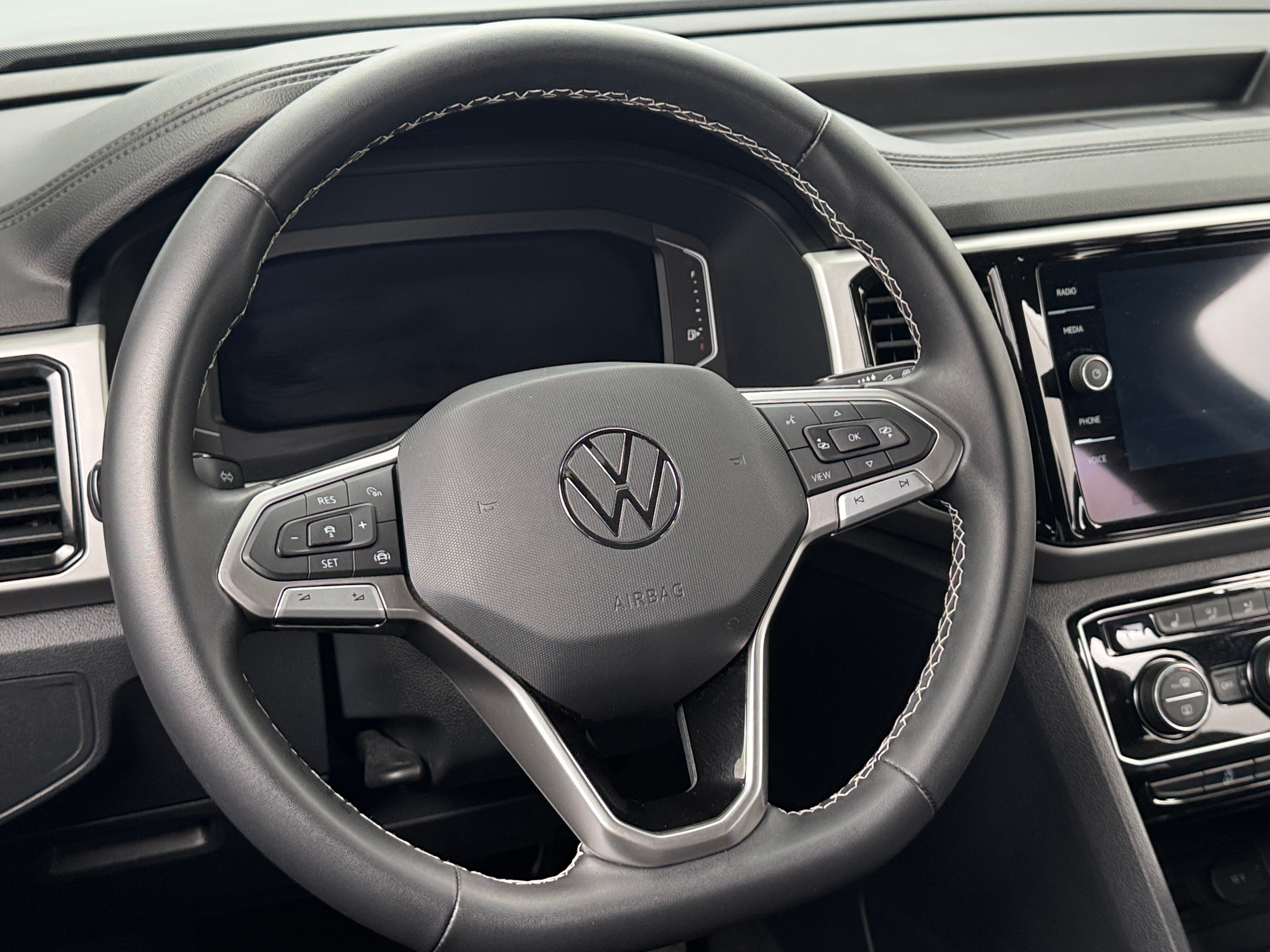 2023 Volkswagen Atlas SE 5