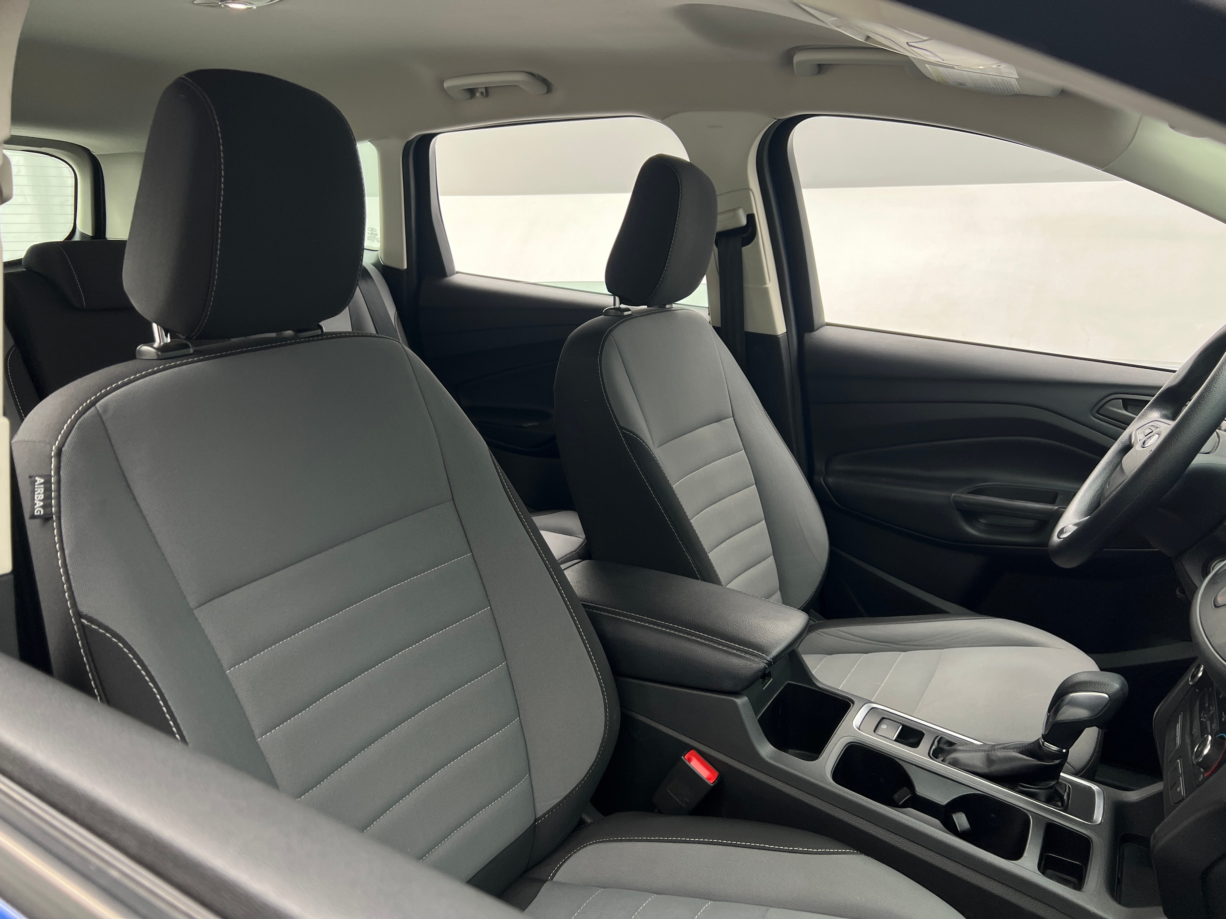 2018 Ford Escape S 2