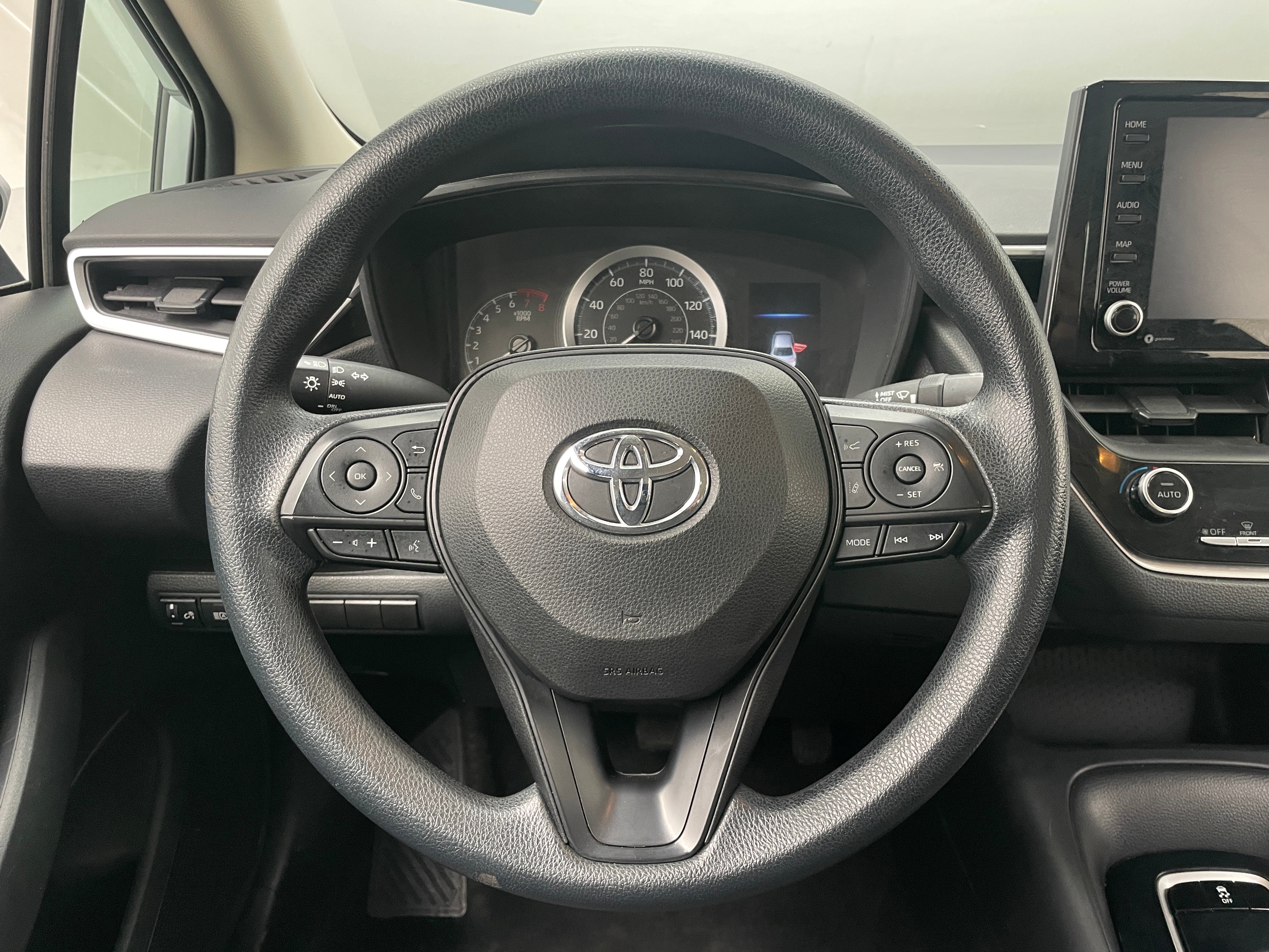 2022 Toyota Corolla LE 5