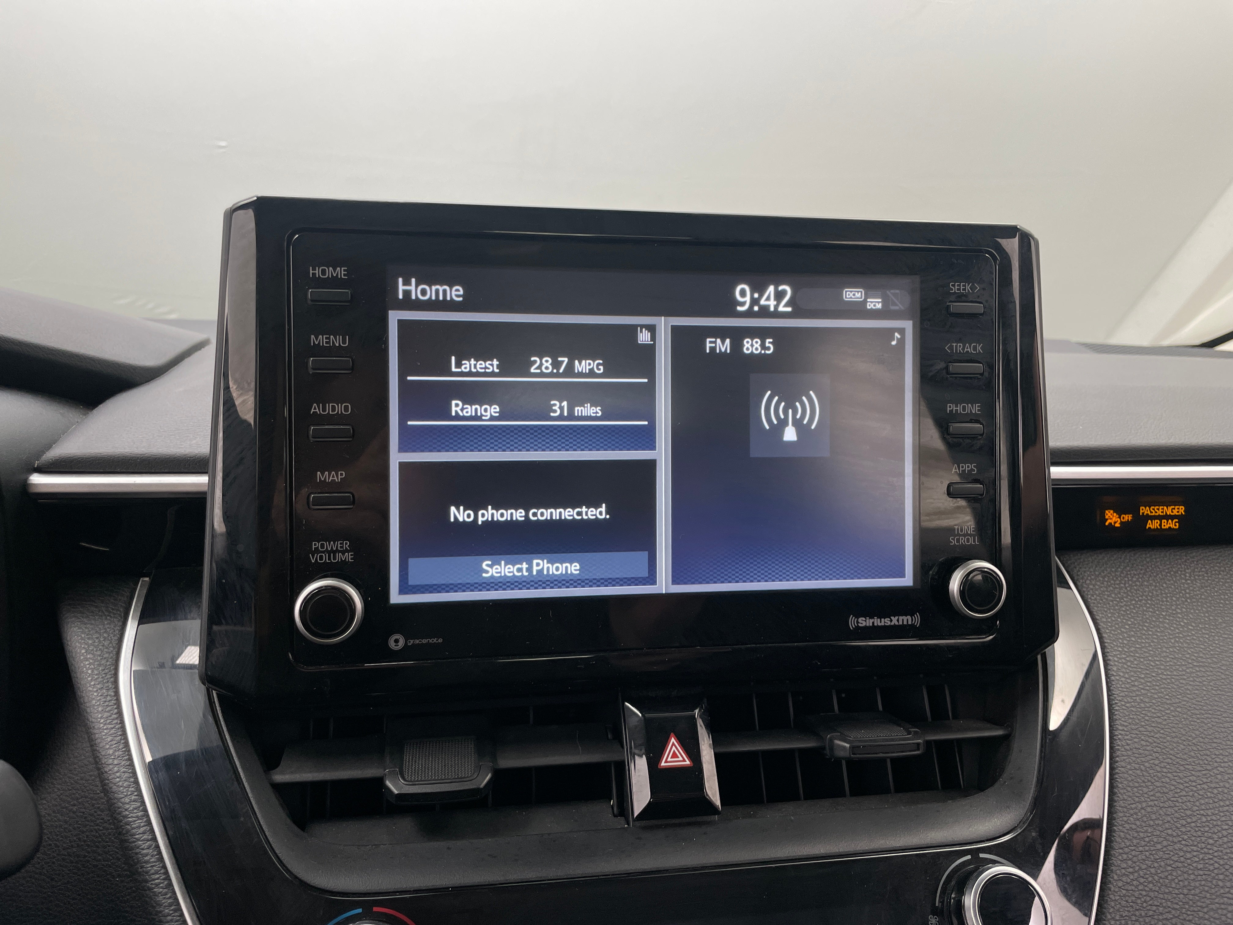 2022 Toyota Corolla LE 4