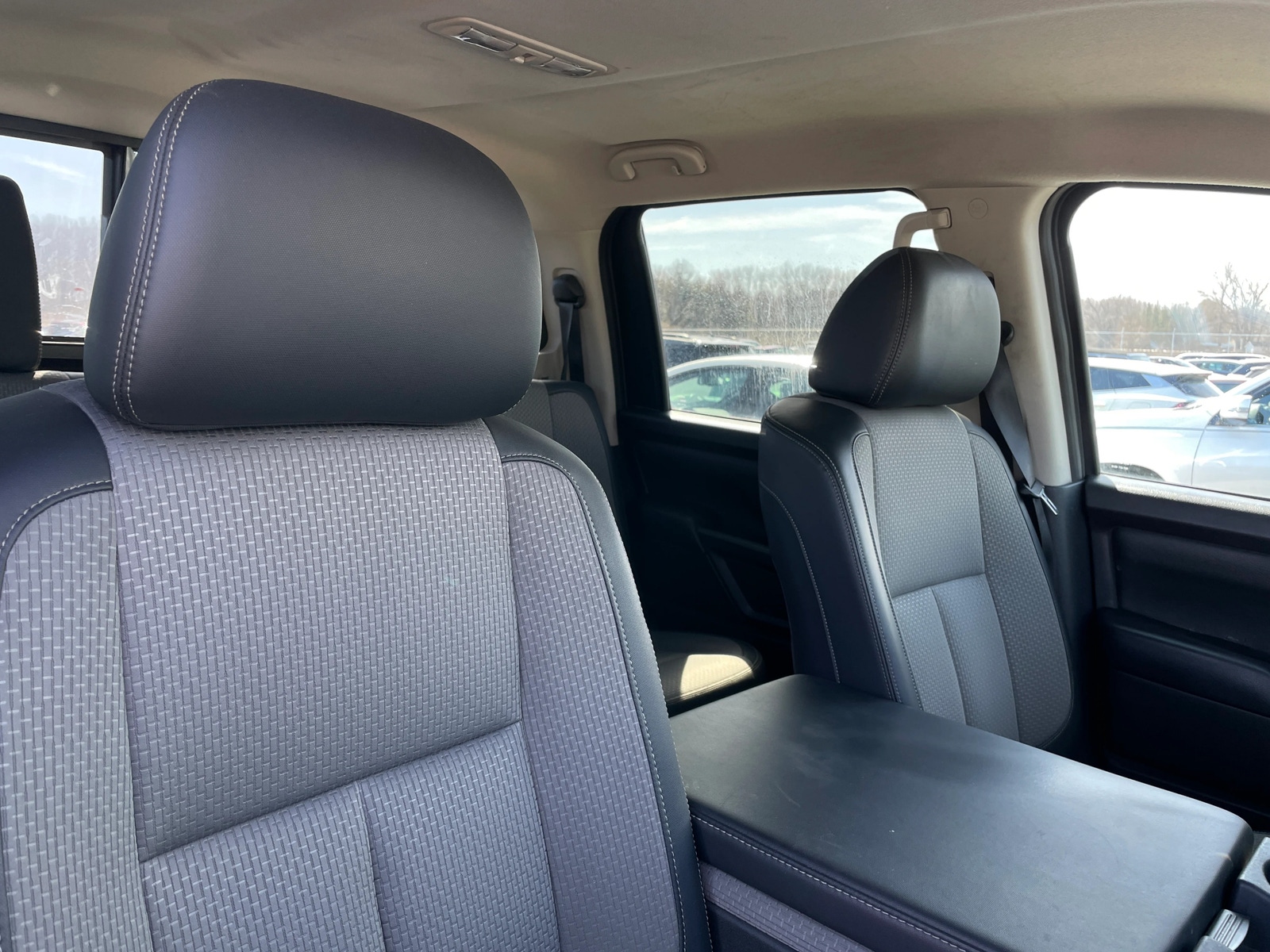 Thumbnail: 2018 Nissan Titan - 2