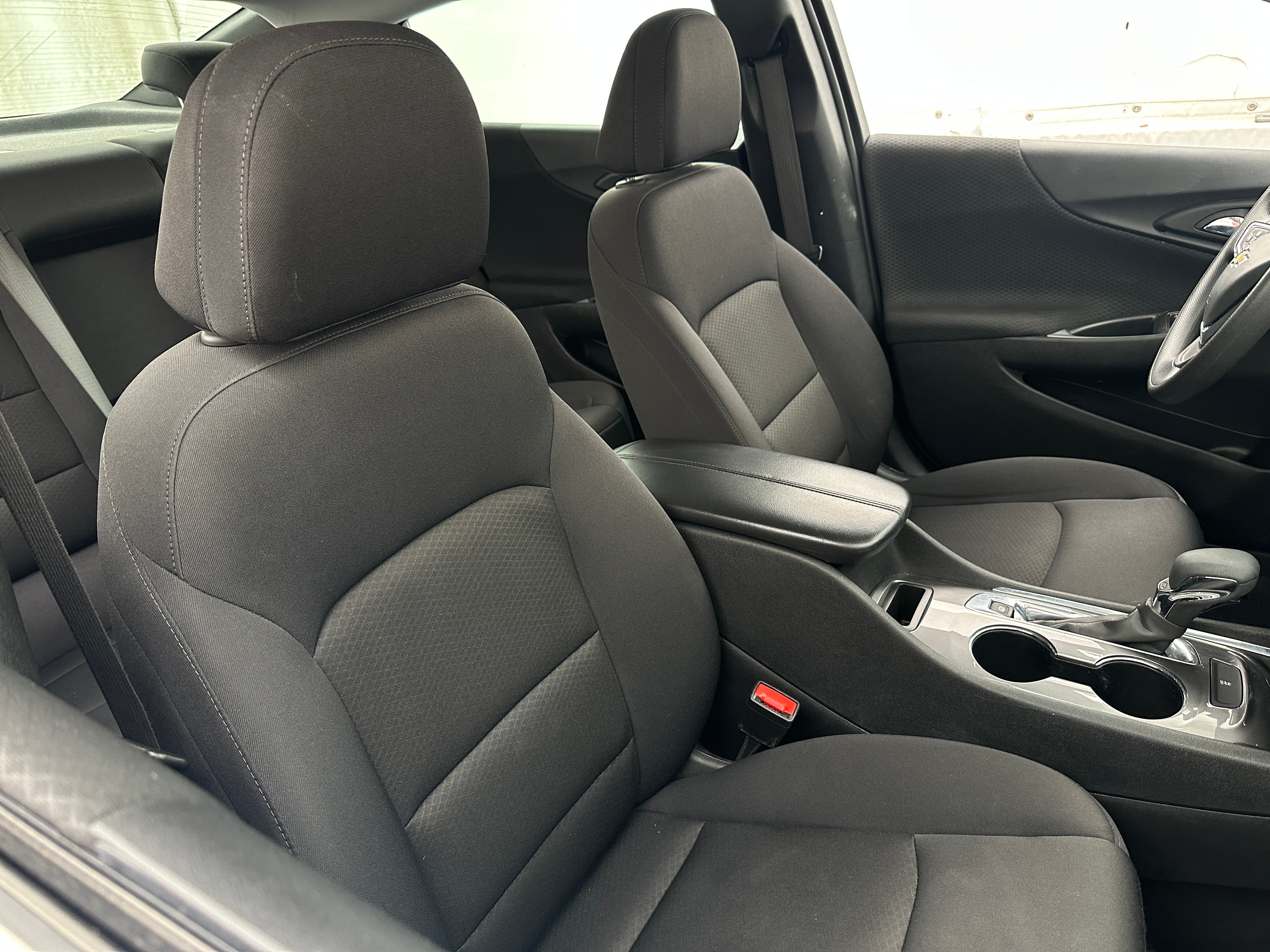 2023 Chevrolet Malibu LT 2