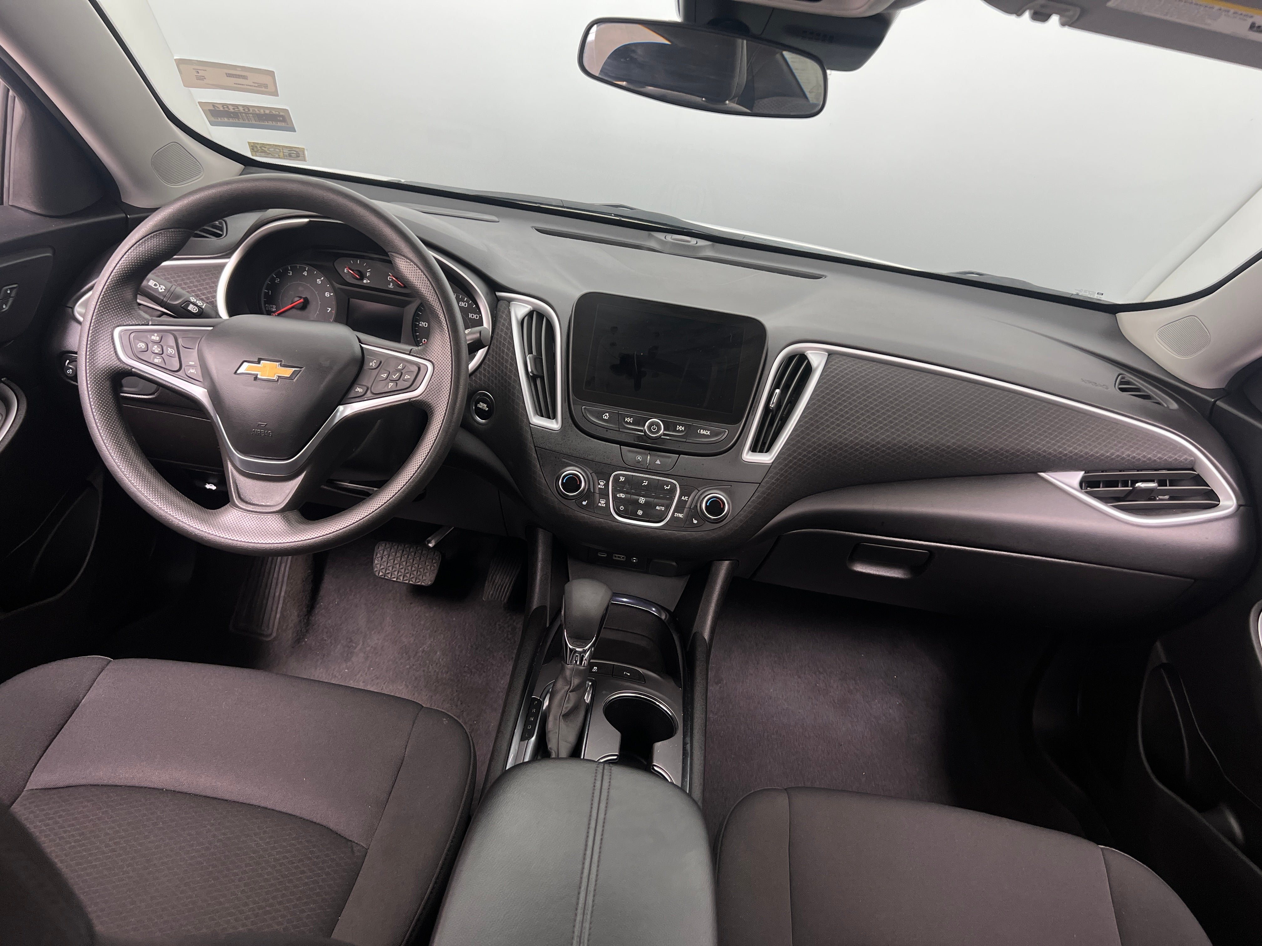 2023 Chevrolet Malibu LT 3