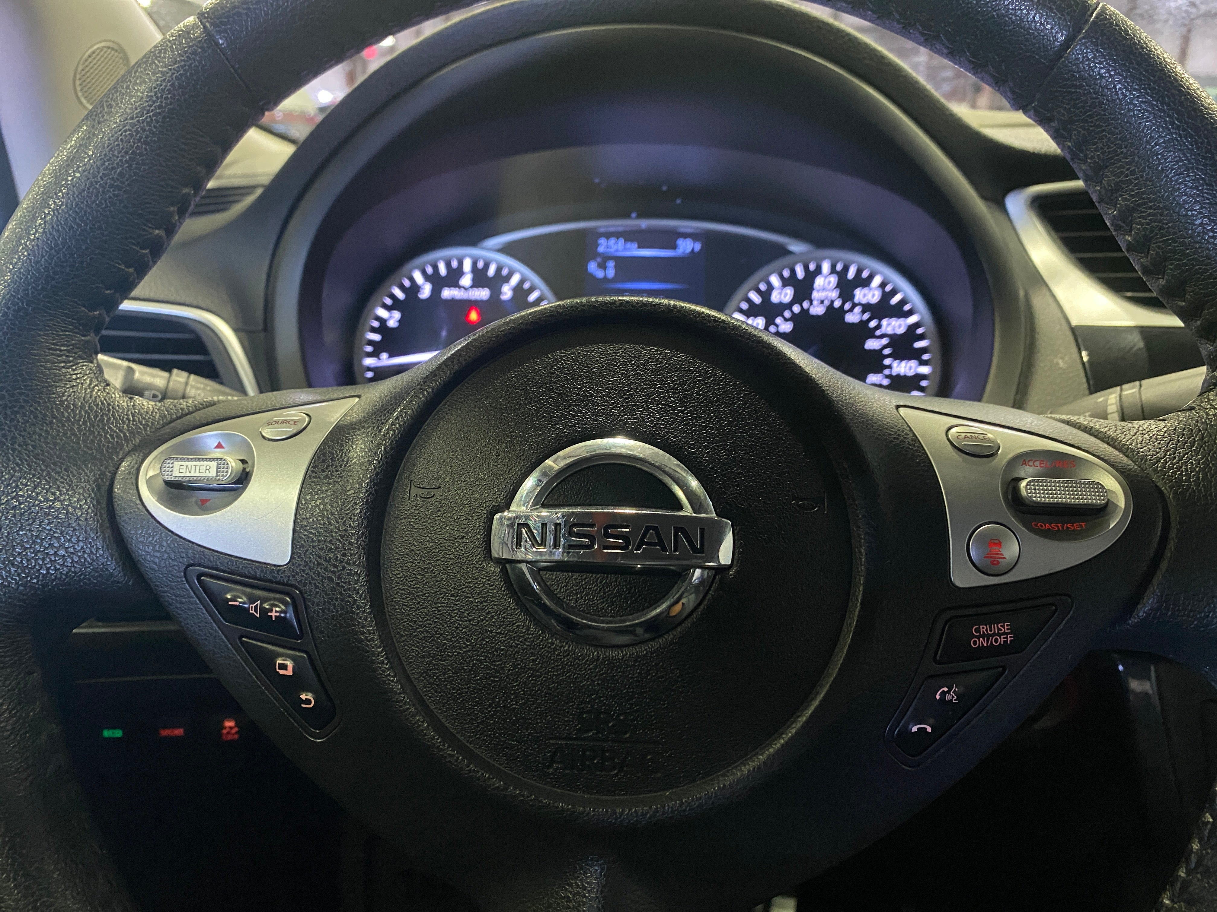 2018 Nissan Sentra SR 4
