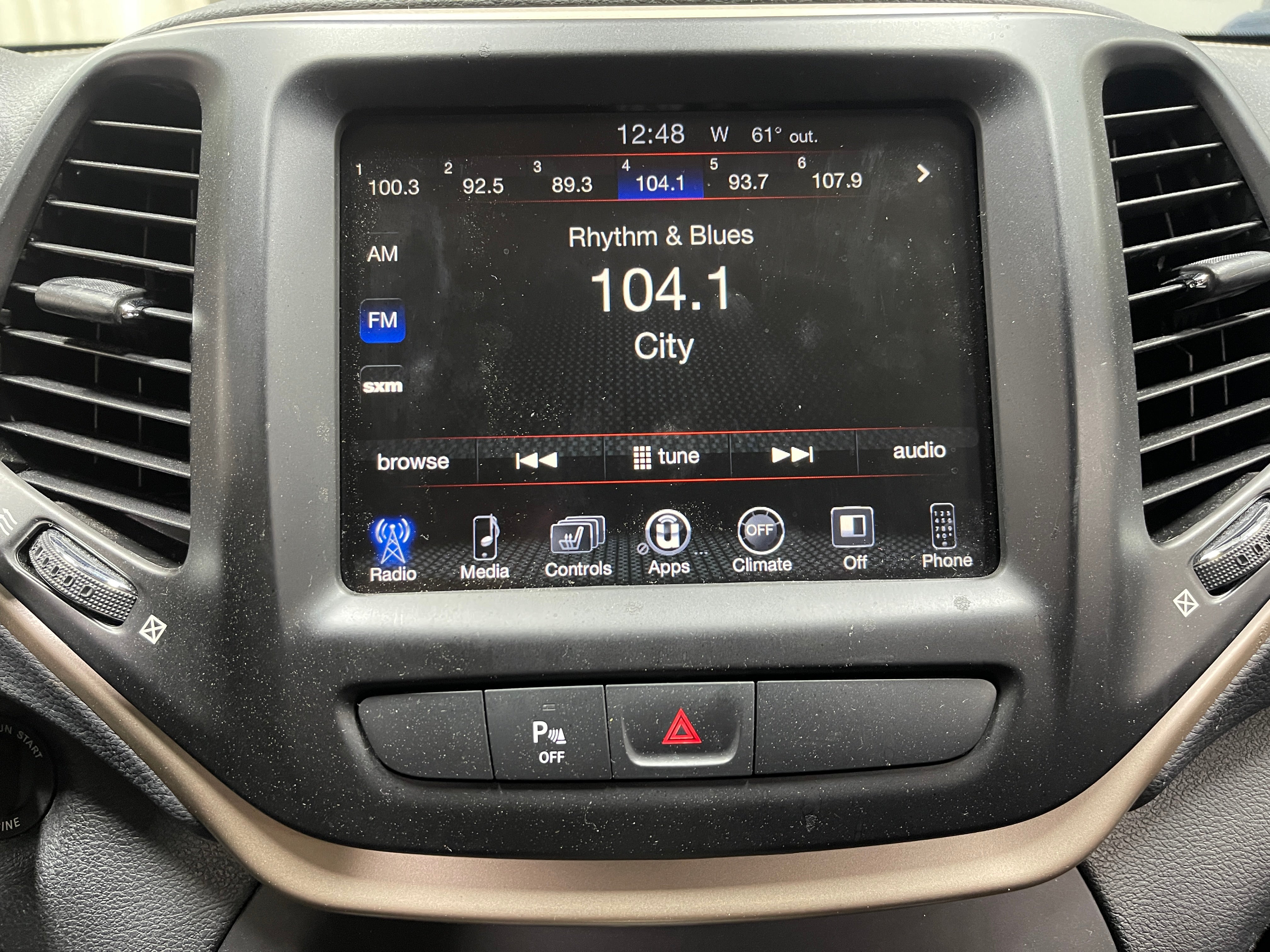 2016 Jeep Cherokee Latitude 4