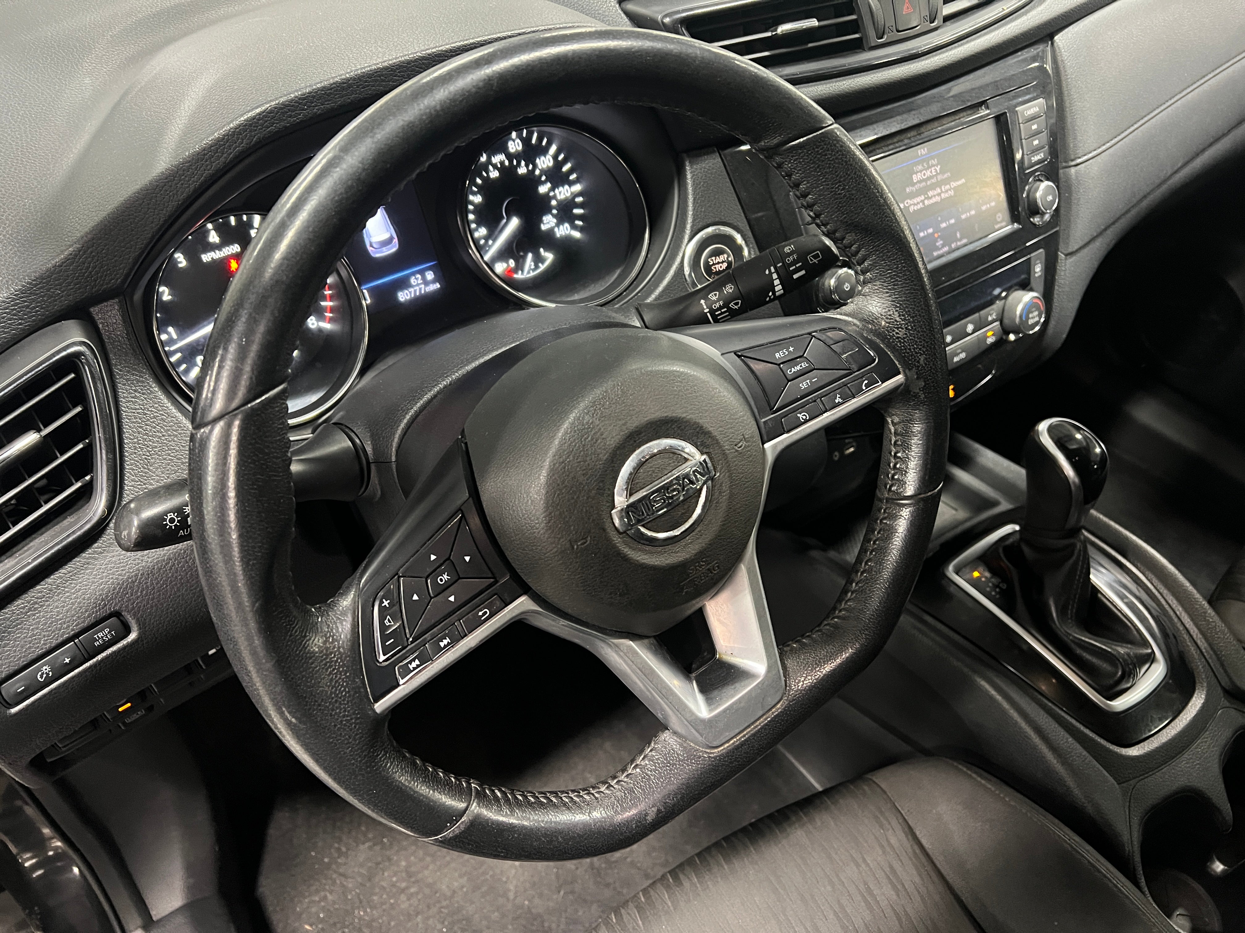 2020 Nissan Rogue SV 5