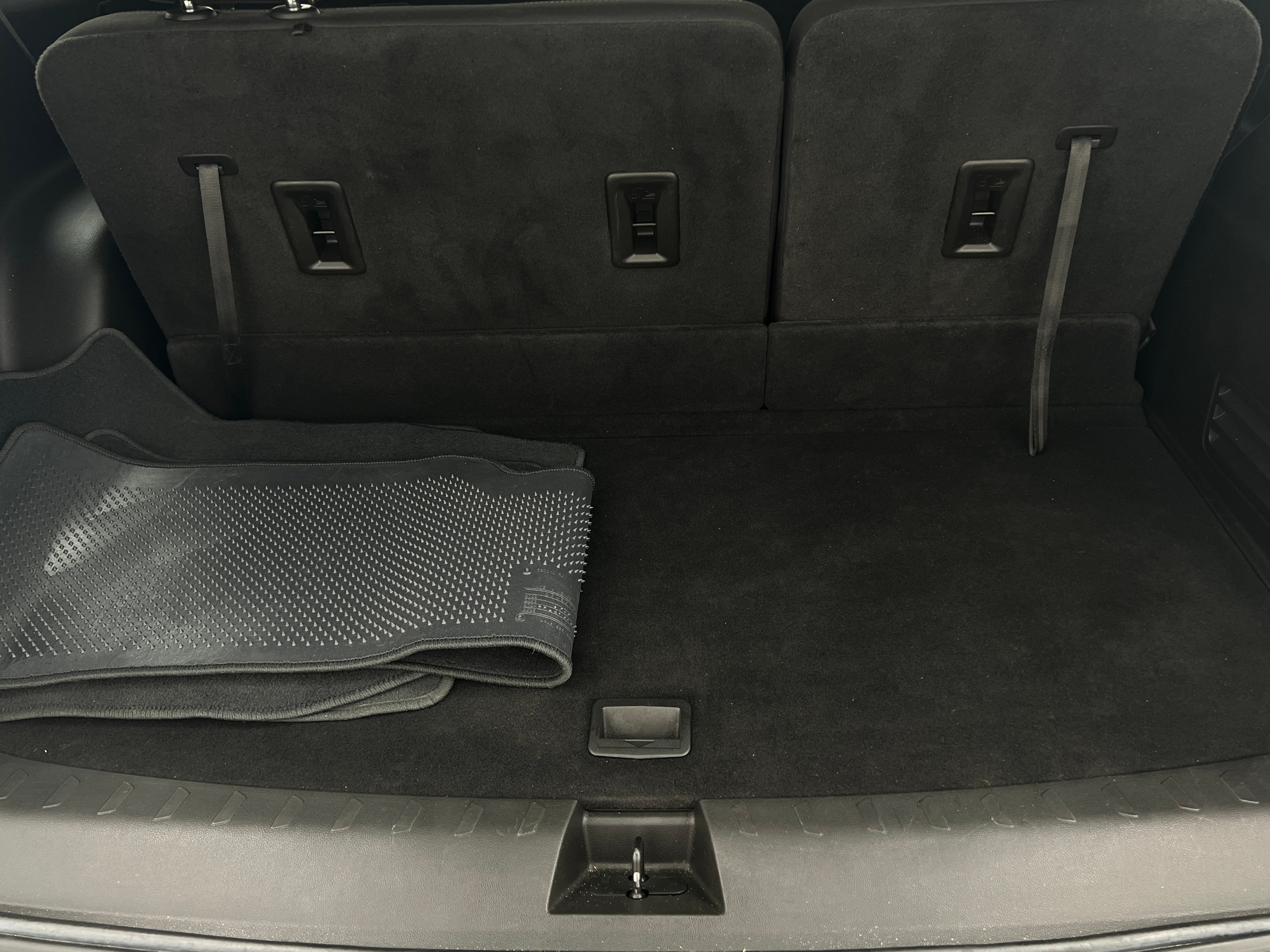 2021 Chevrolet Traverse LS 7