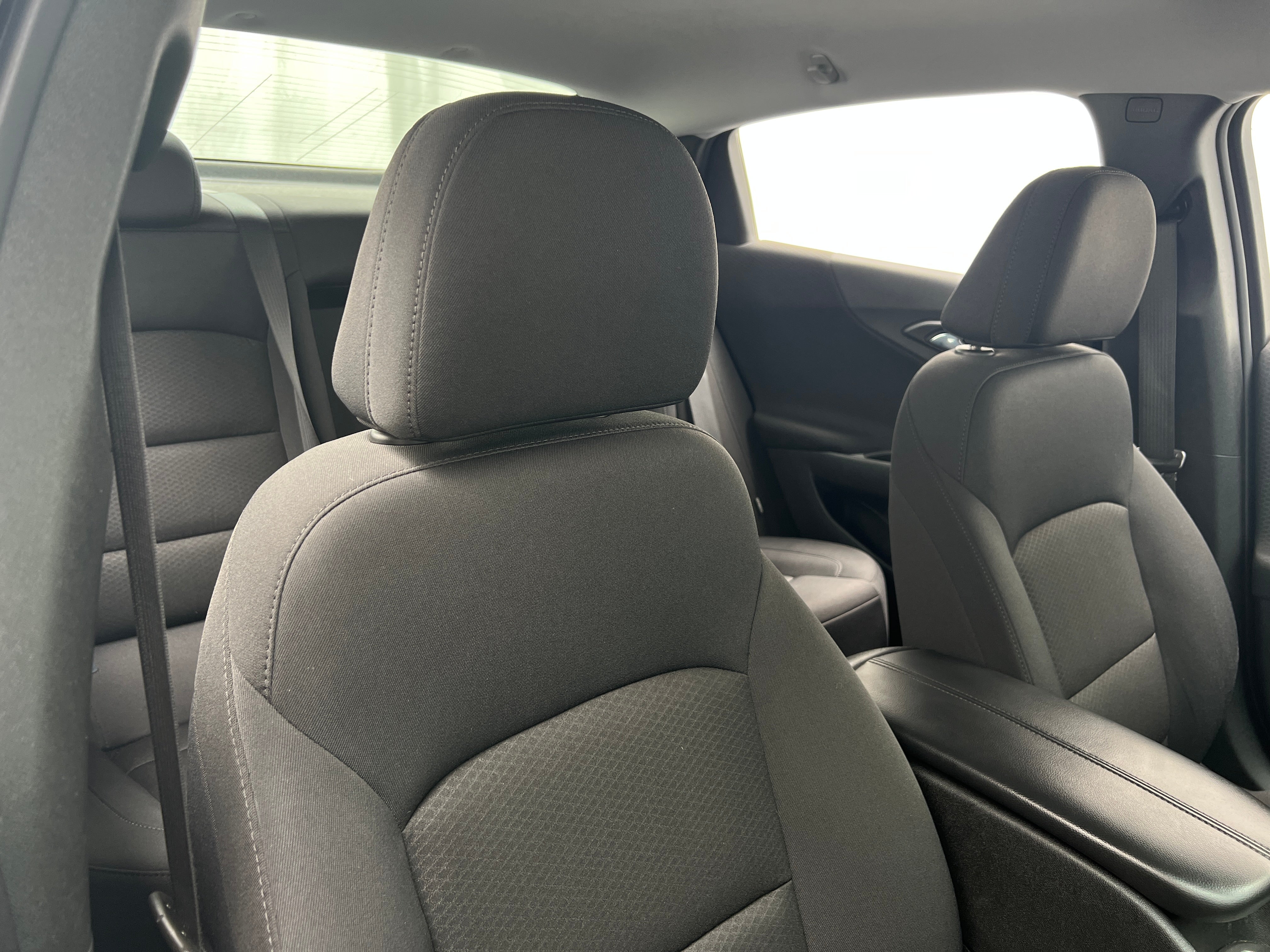 2023 Chevrolet Malibu LT 2