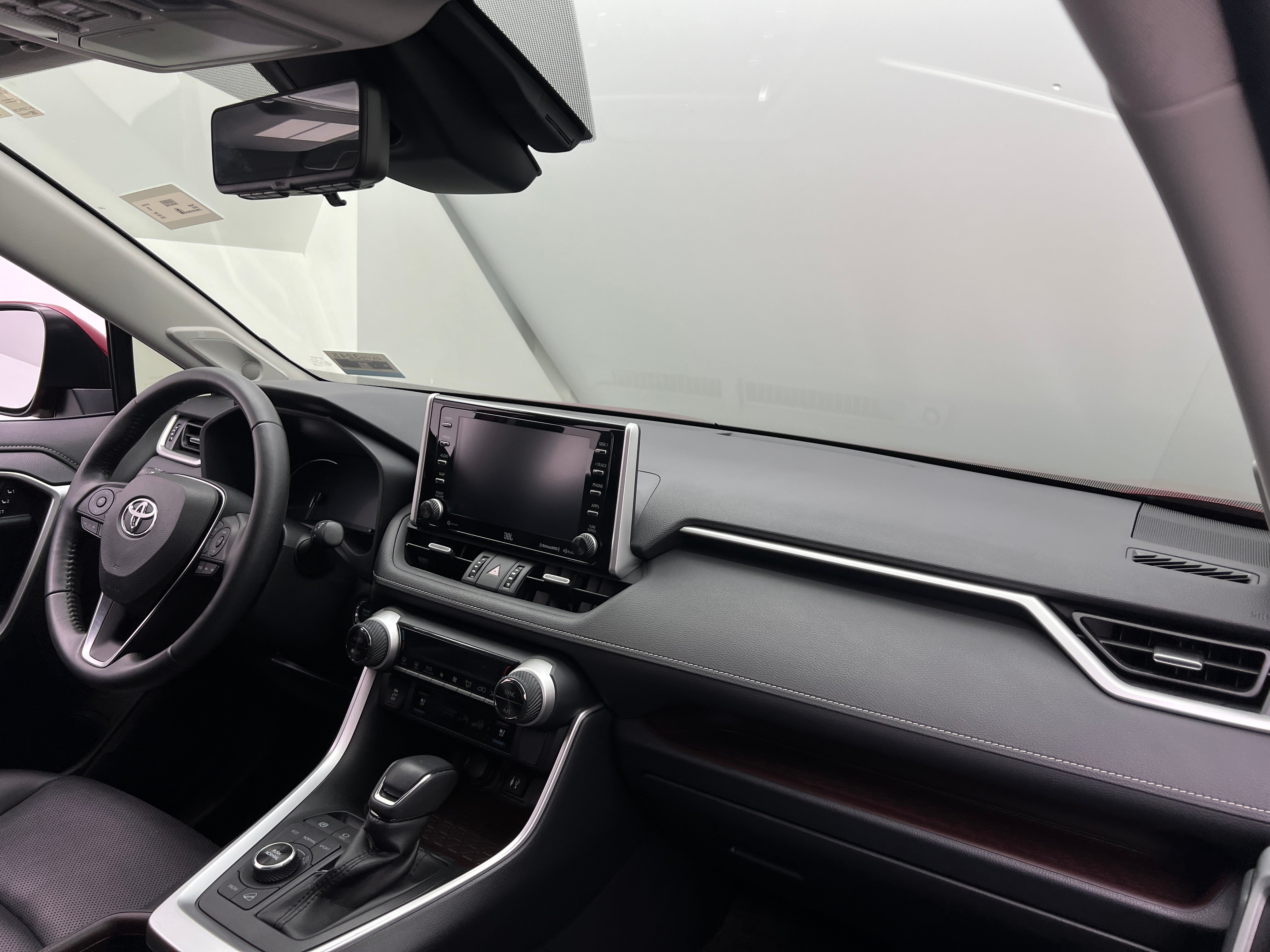2019 Toyota RAV4 Limited 2