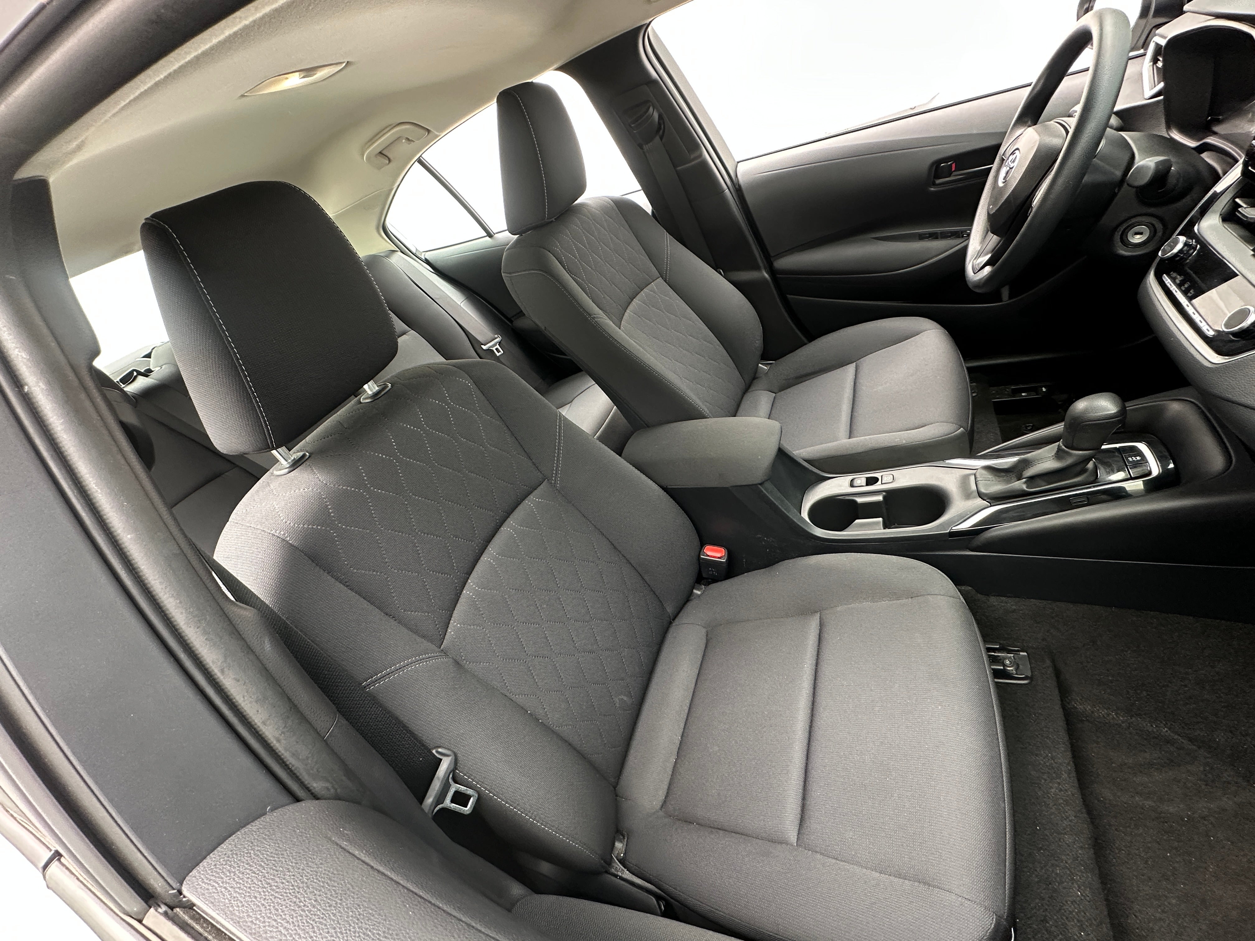 2024 Toyota Corolla LE 2