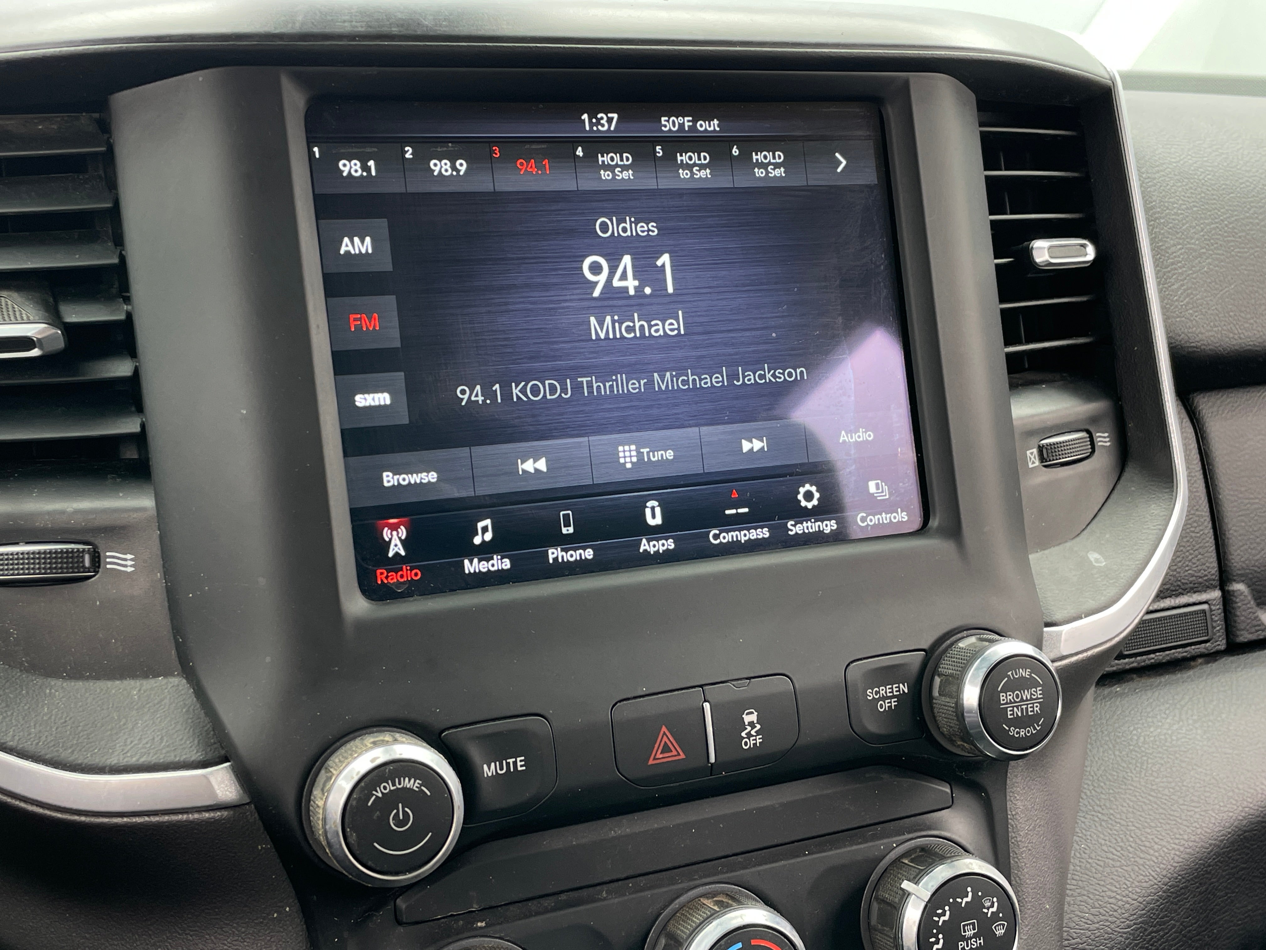 2021 RAM 2500 Big Horn 4