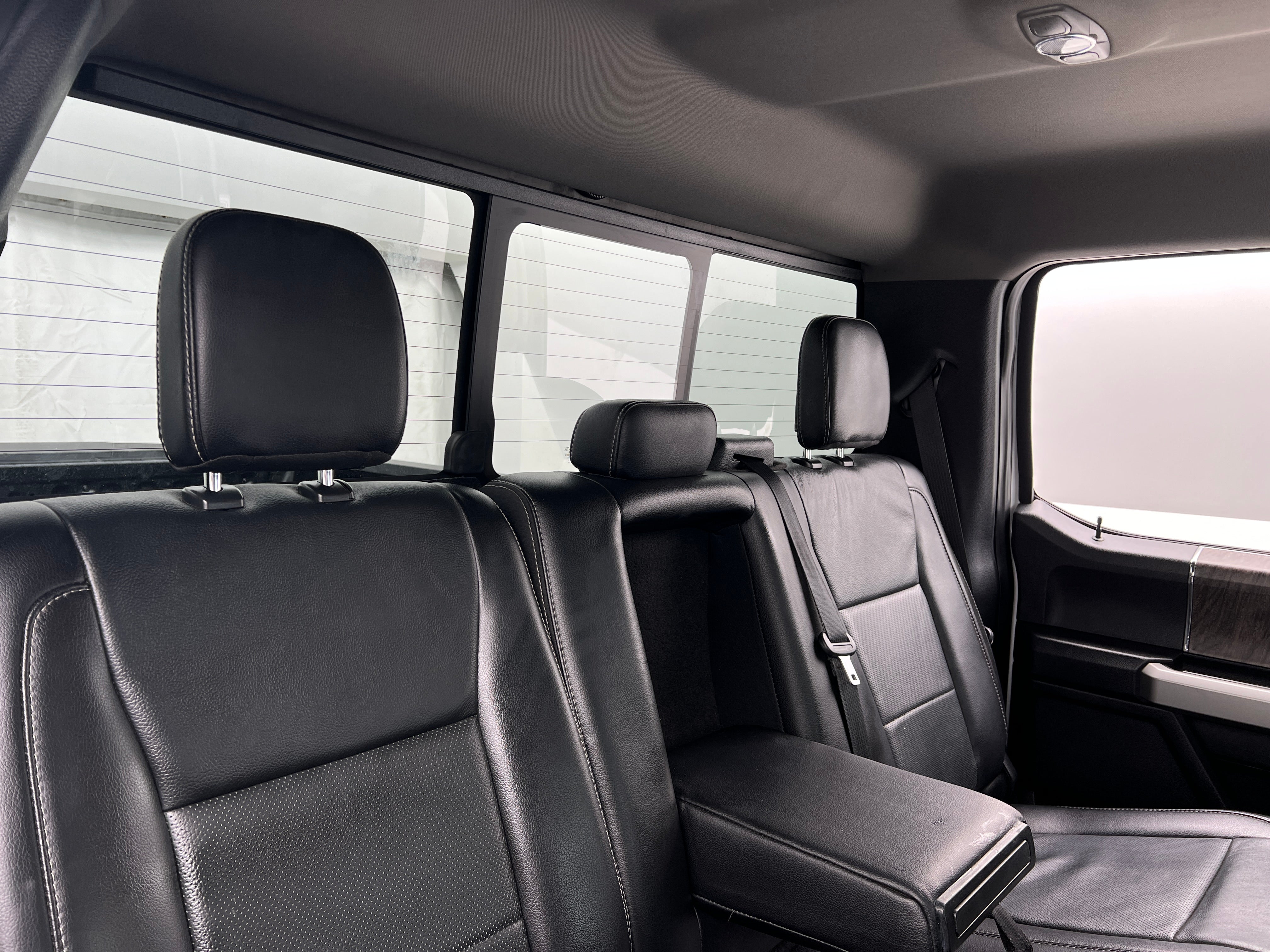 2019 Ford Econoline E-250 5