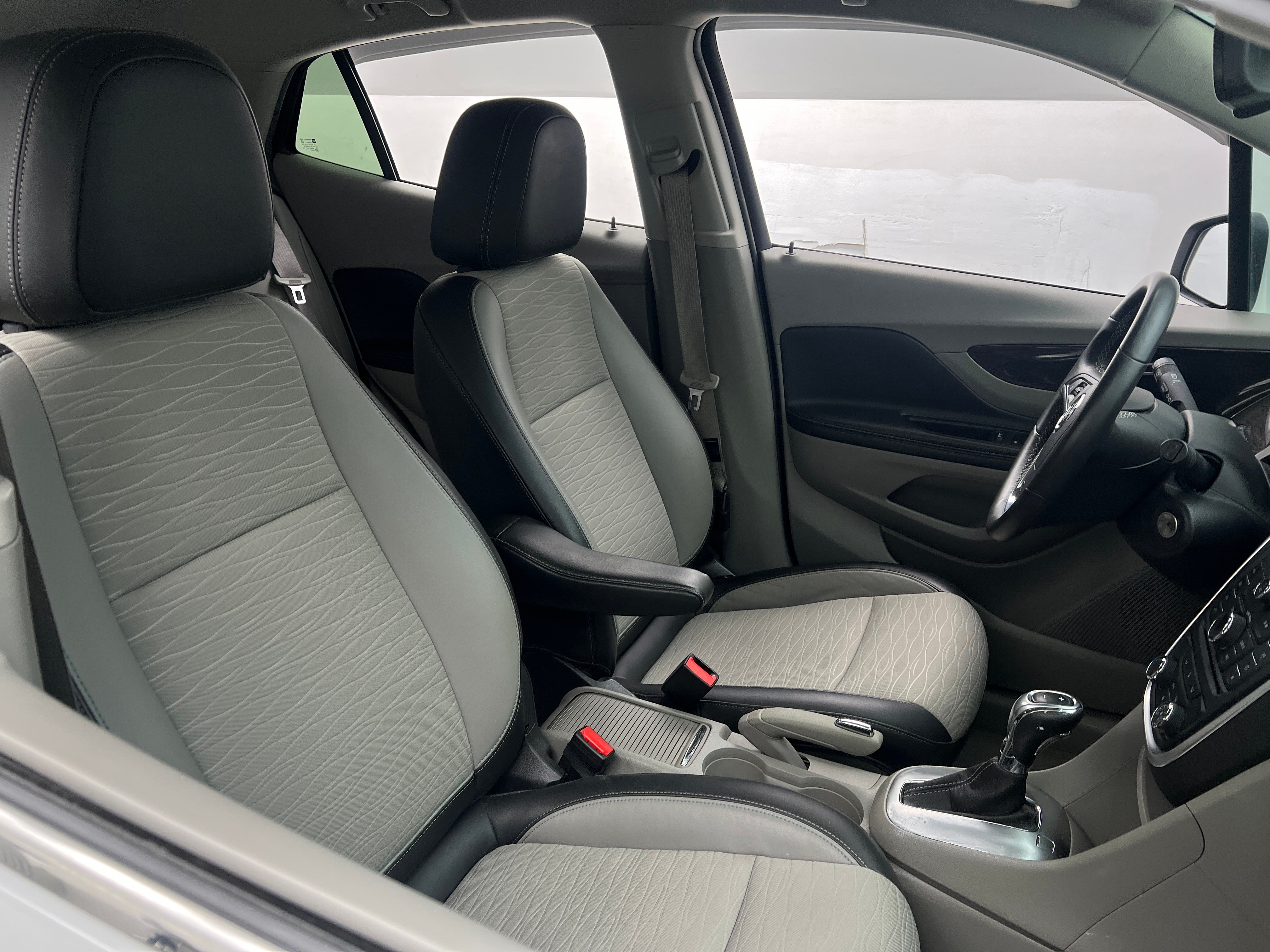 2016 Buick Encore Base 2