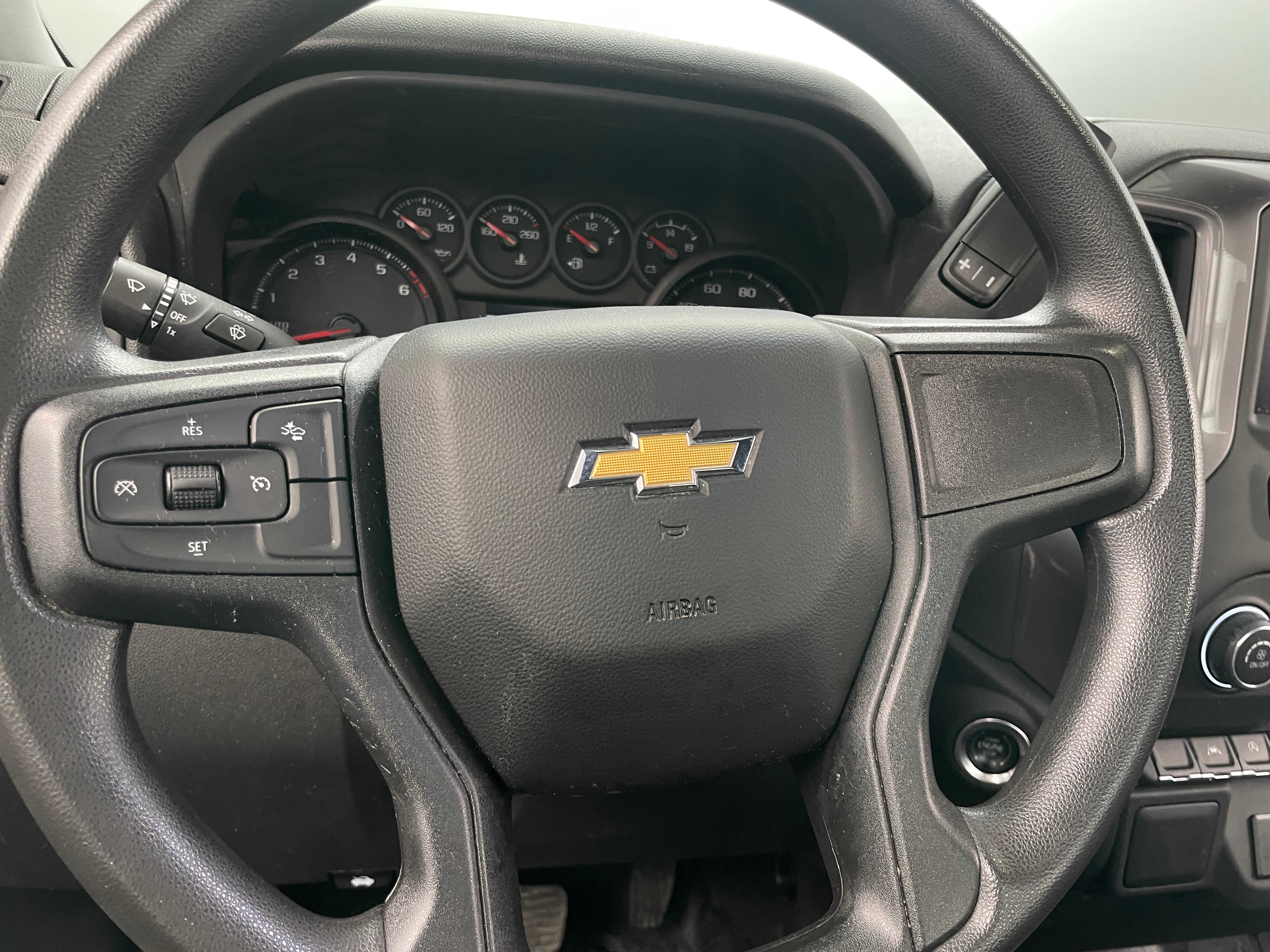 2024 Chevrolet Silverado 1500 Work Truck 5