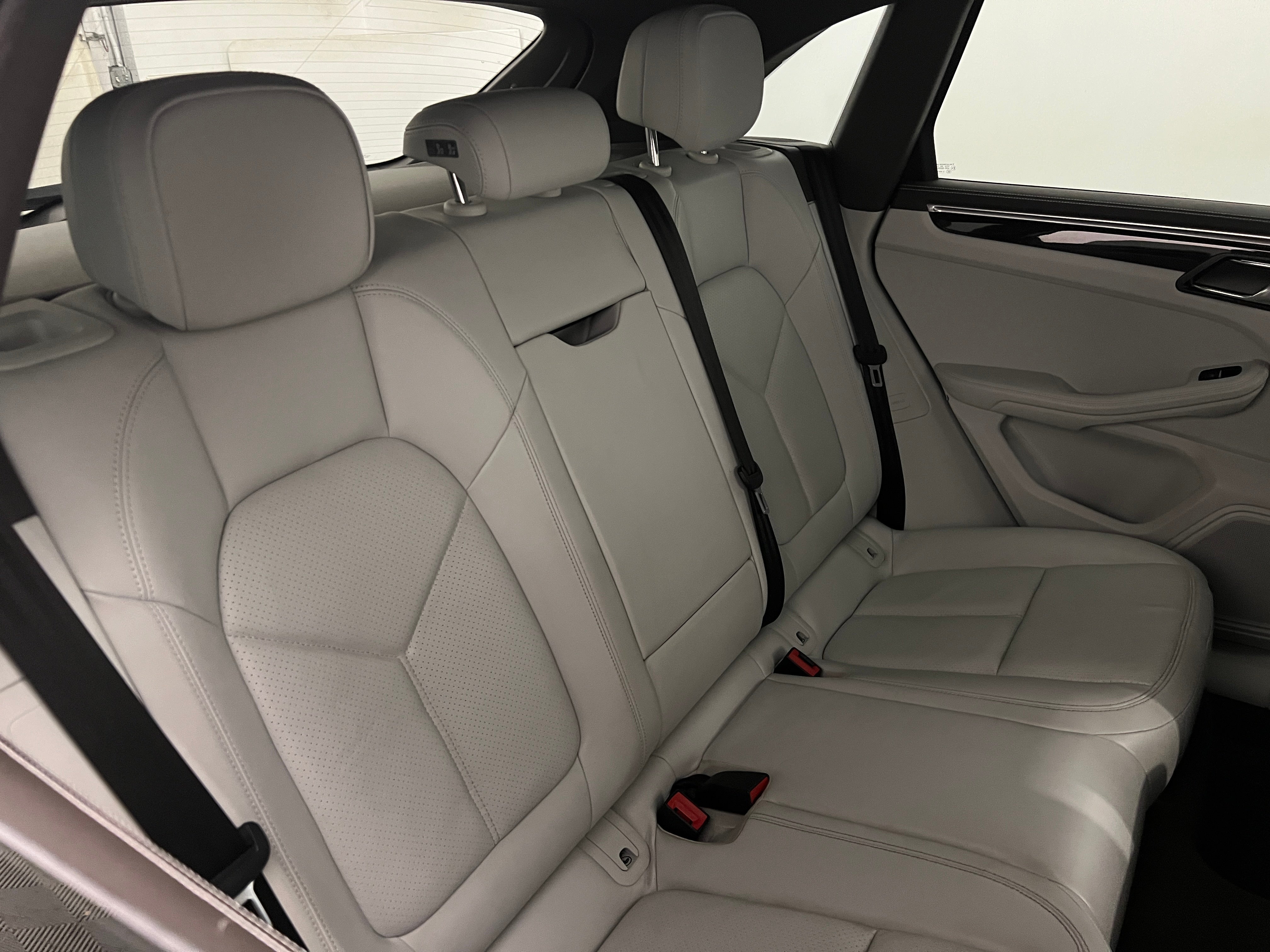 2018 Porsche Macan S 6