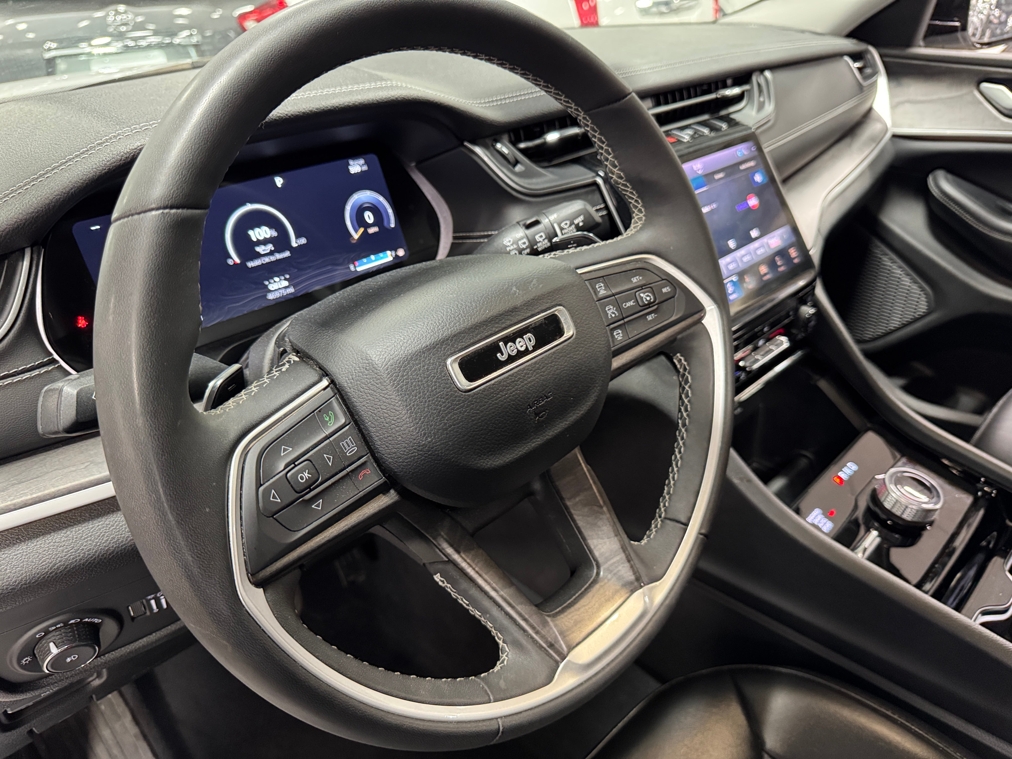 2023 Jeep Grand Cherokee L Limited Edition 4