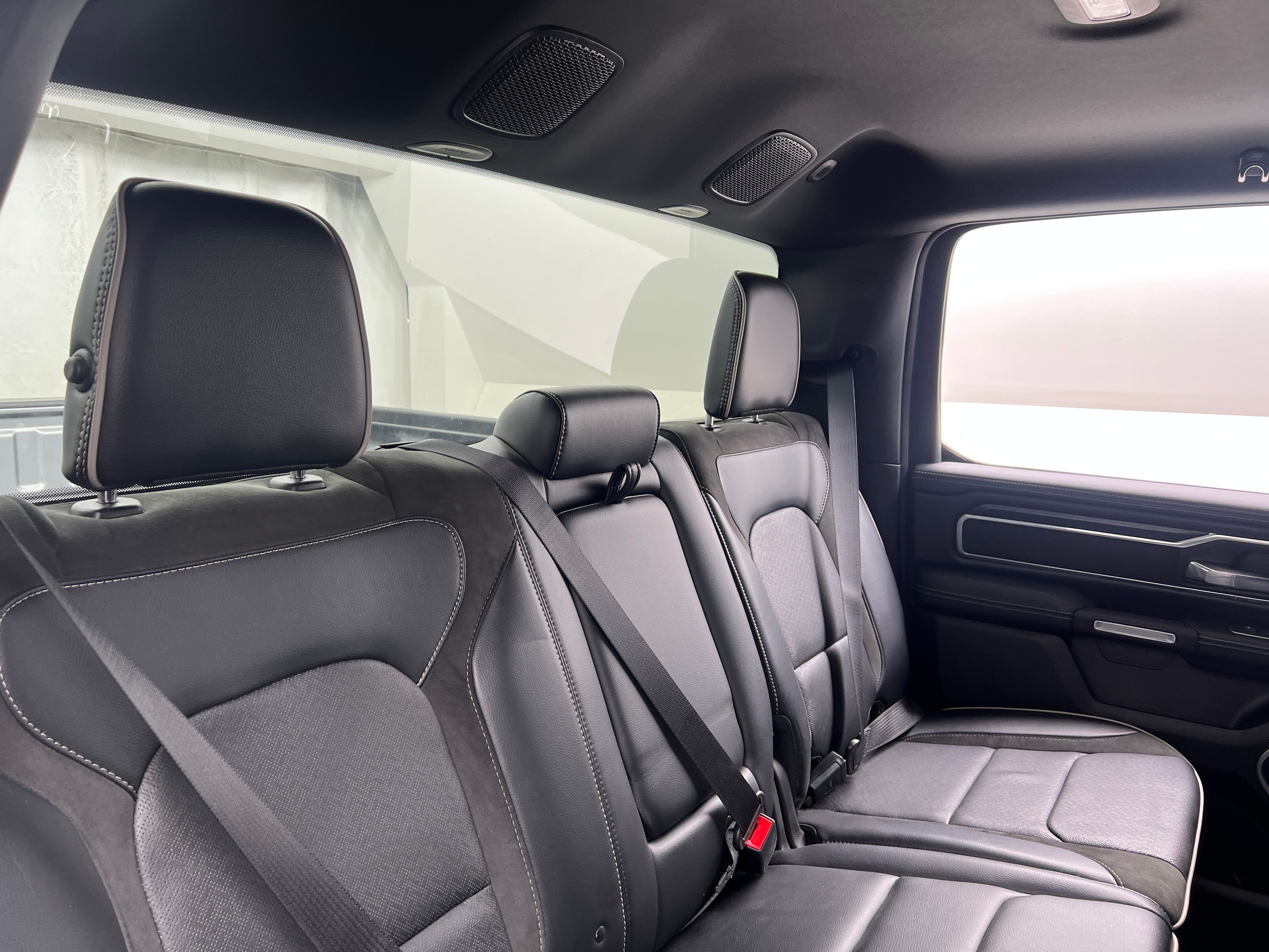 2023 RAM 1500 Laramie 5