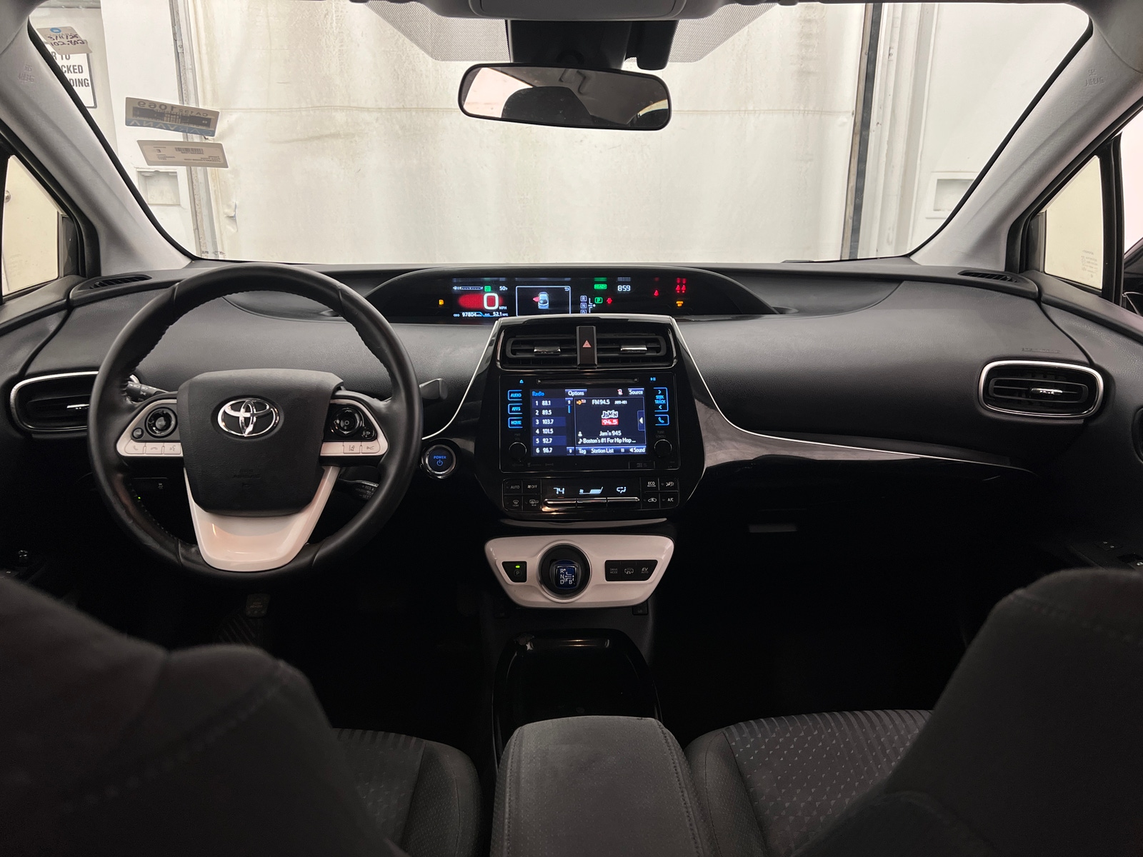 Thumbnail: 2017 Toyota Prius Prime - 3