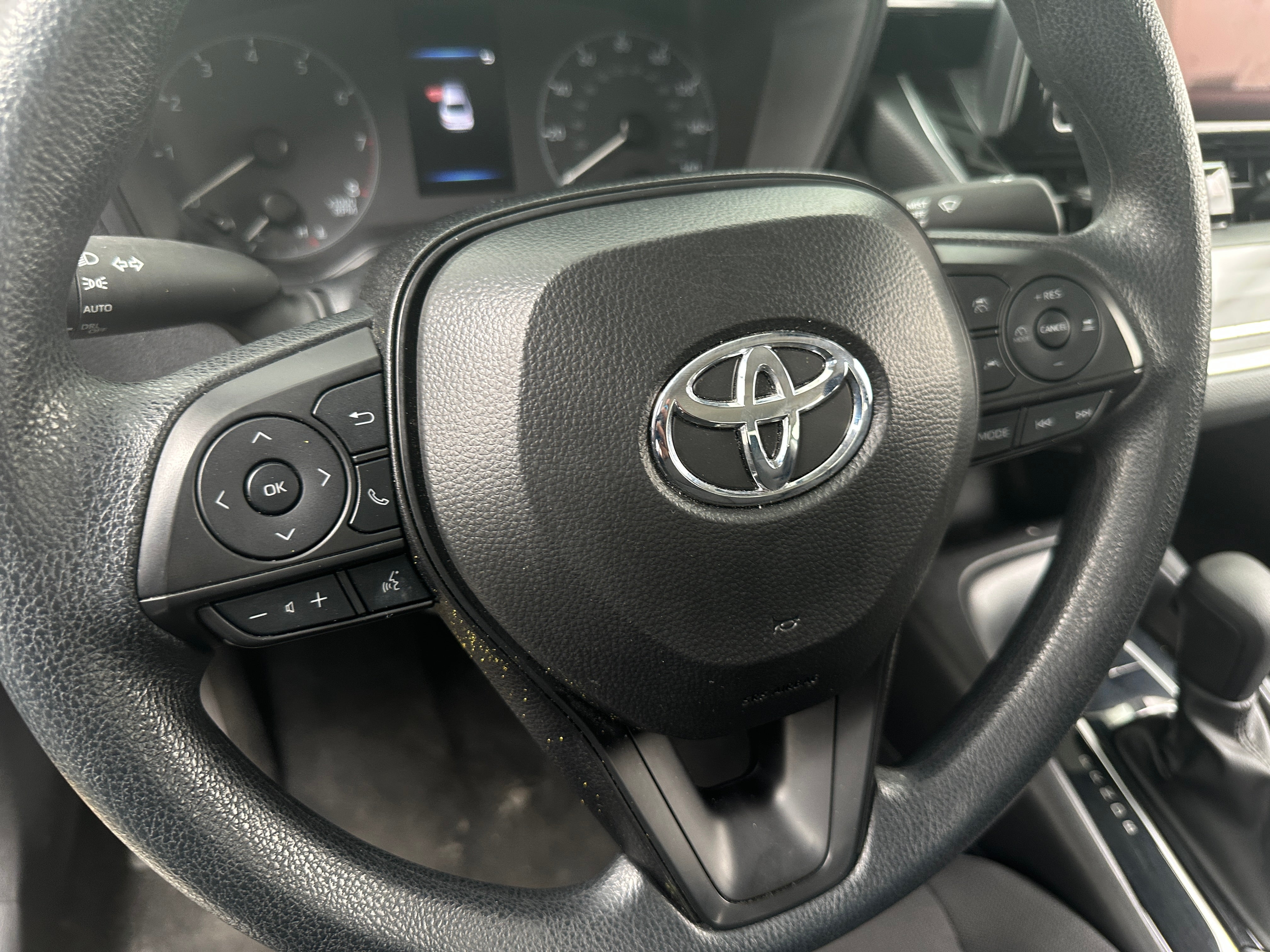 2024 Toyota Corolla LE 5
