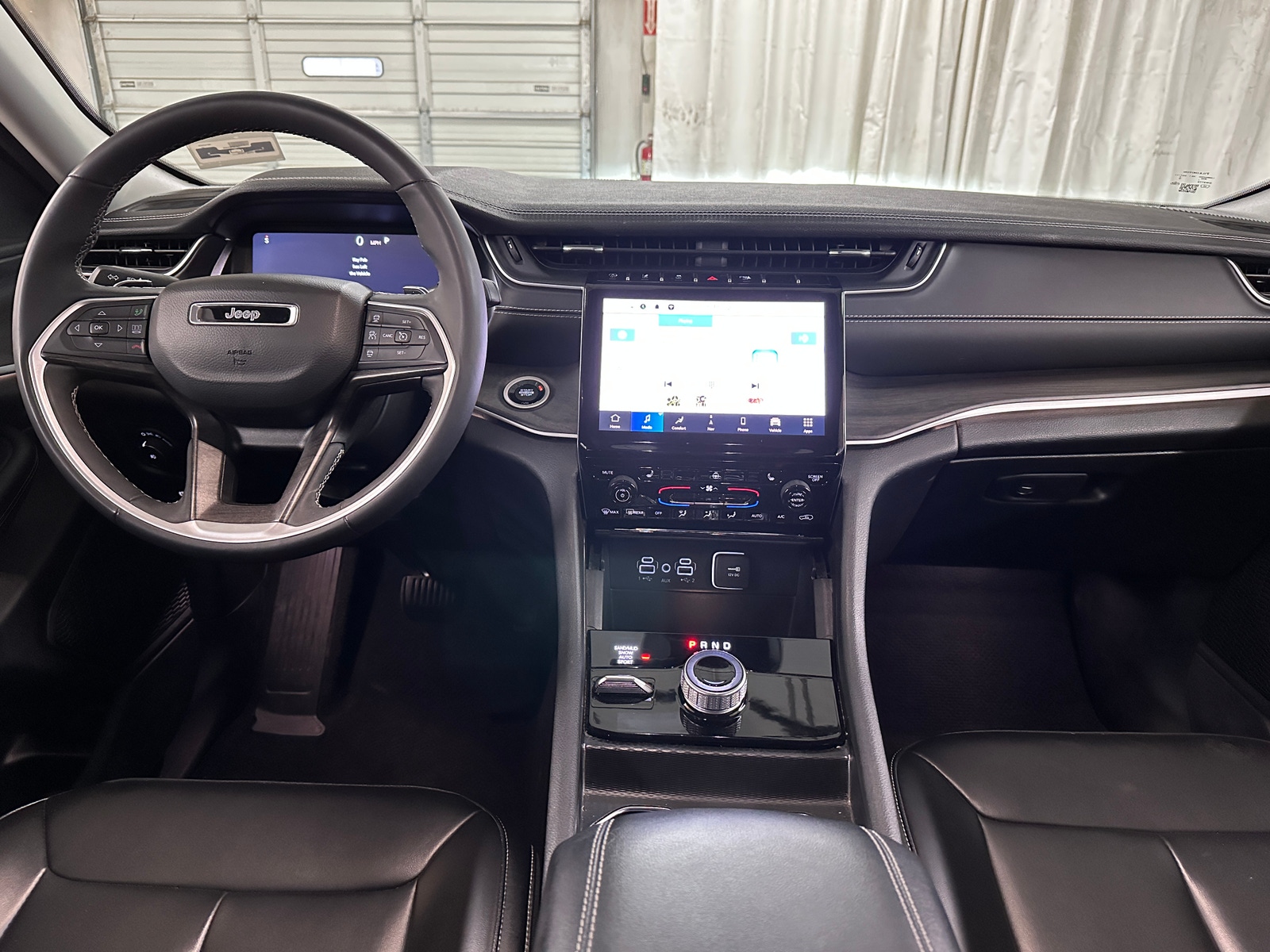 Thumbnail: 2024 Jeep Grand Cherokee - 2