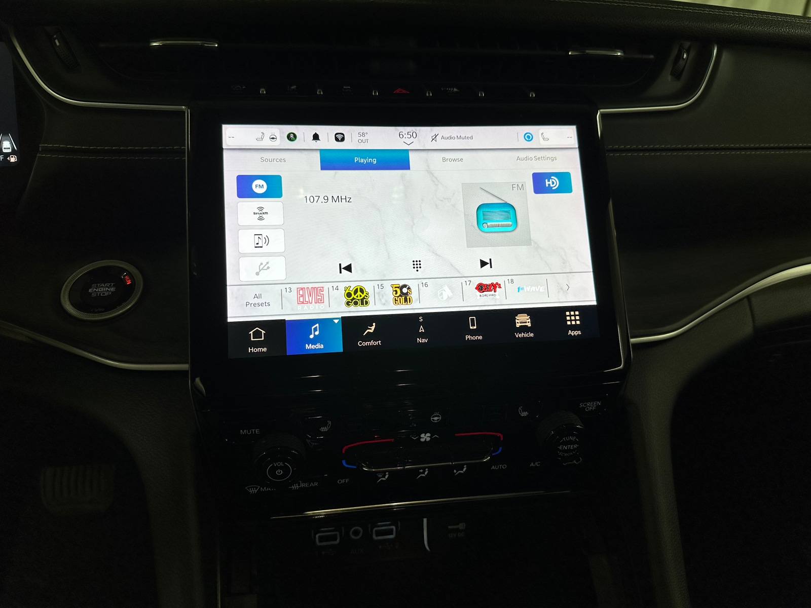 Thumbnail: 2024 Jeep Grand Cherokee - 3