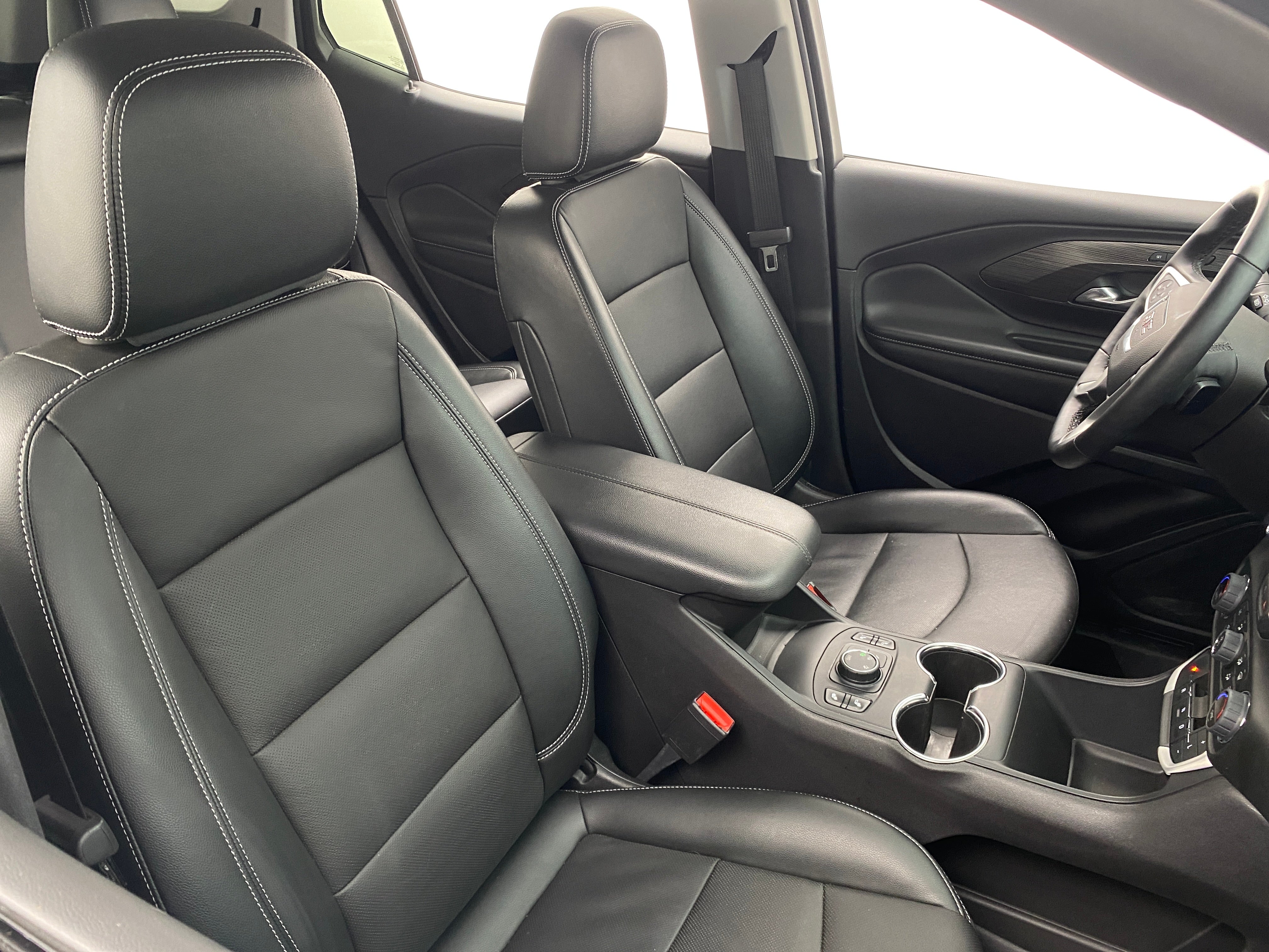 2024 GMC Terrain SLT 2