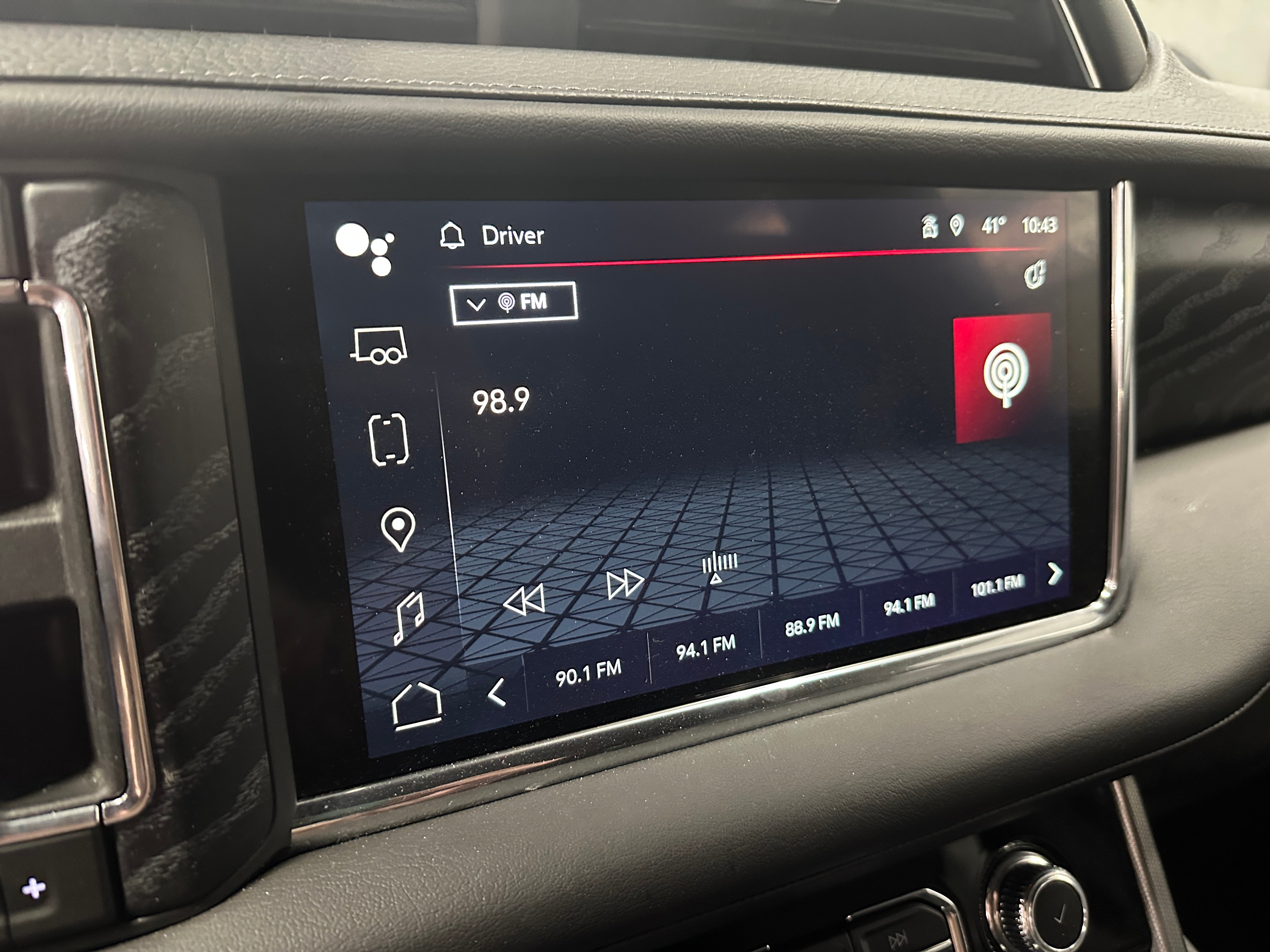 2023 GMC Yukon XL Denali 3