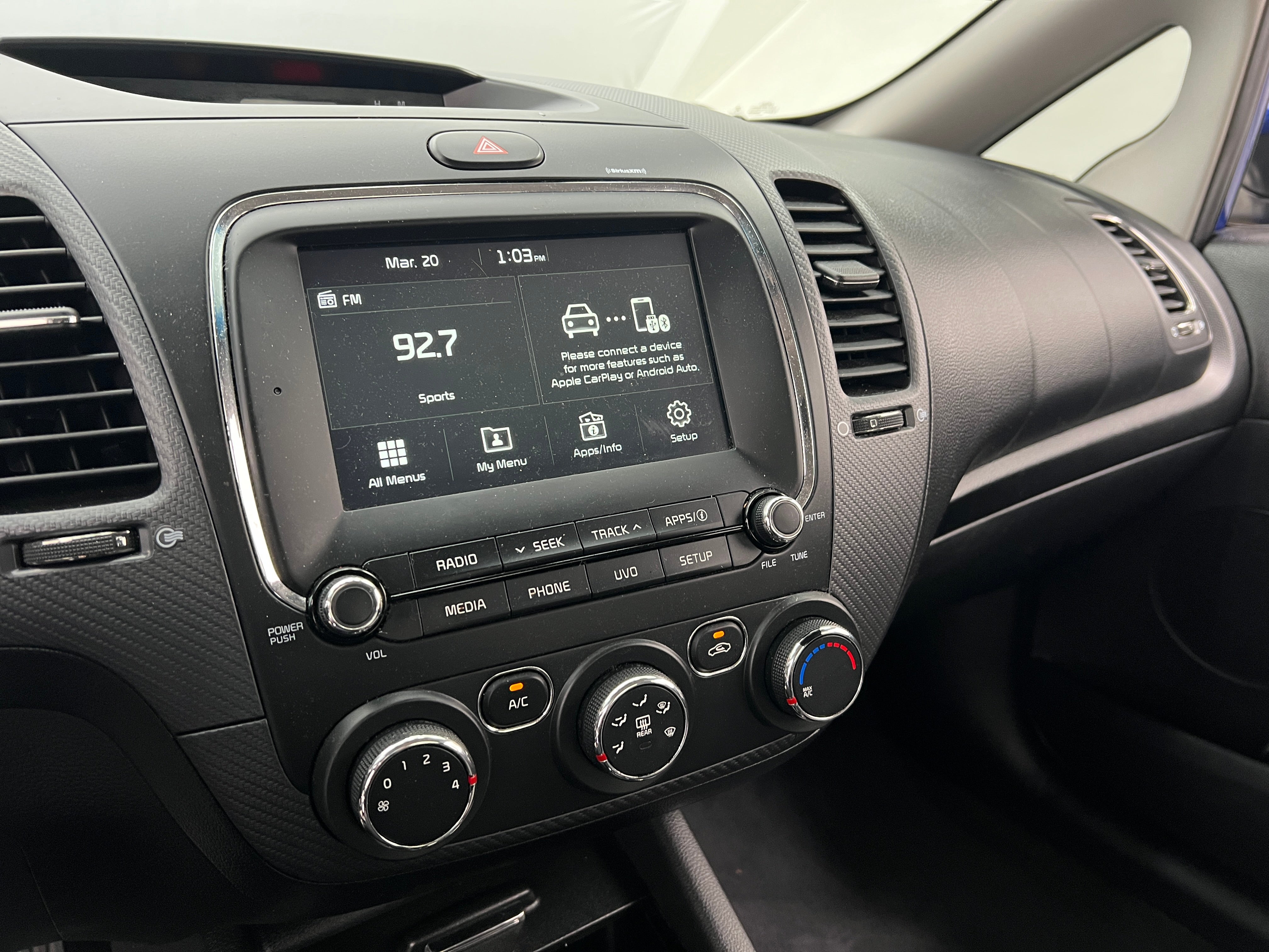 2017 Kia Forte S 4