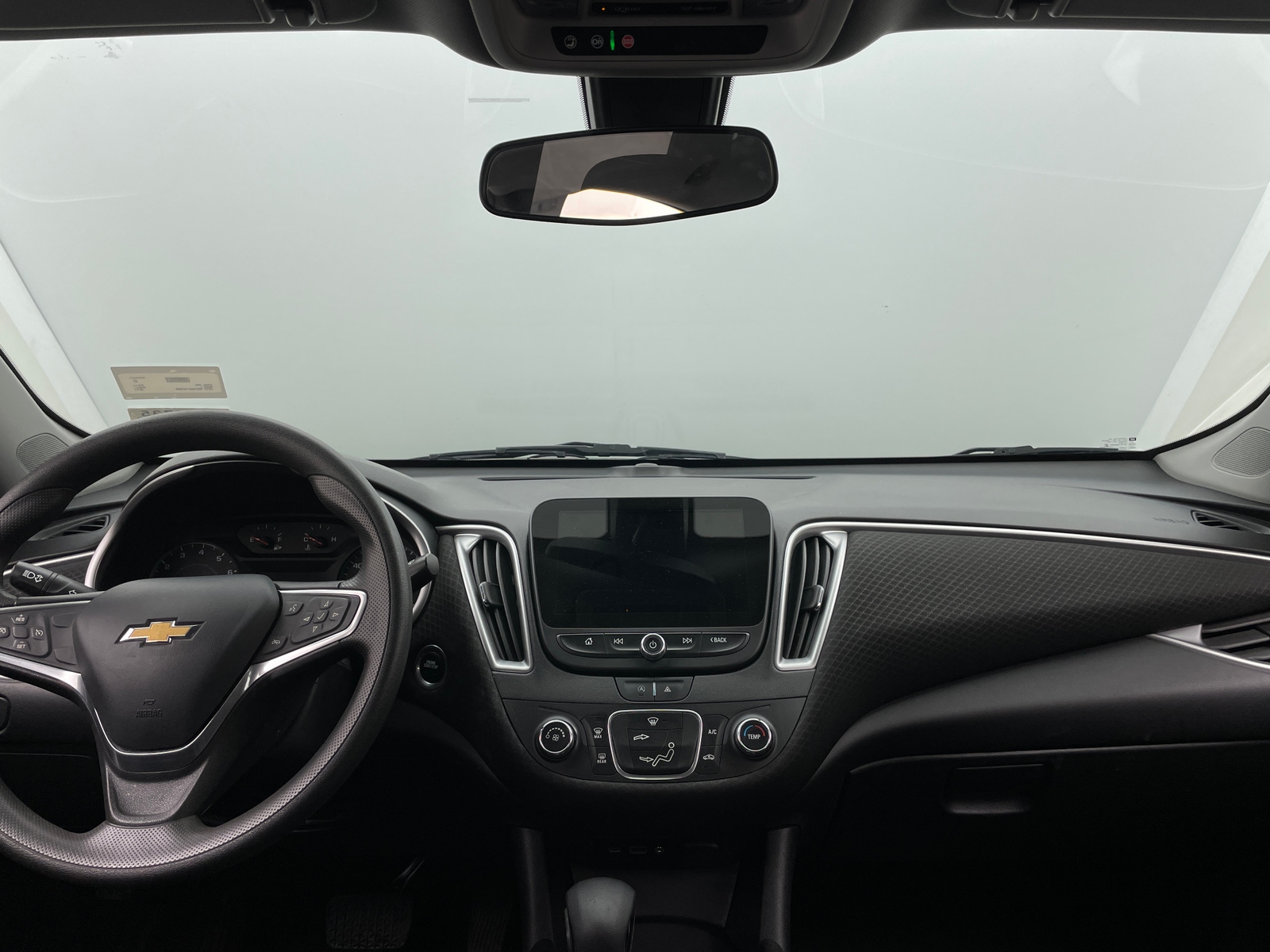 Thumbnail: 2022 Chevrolet Malibu - 3