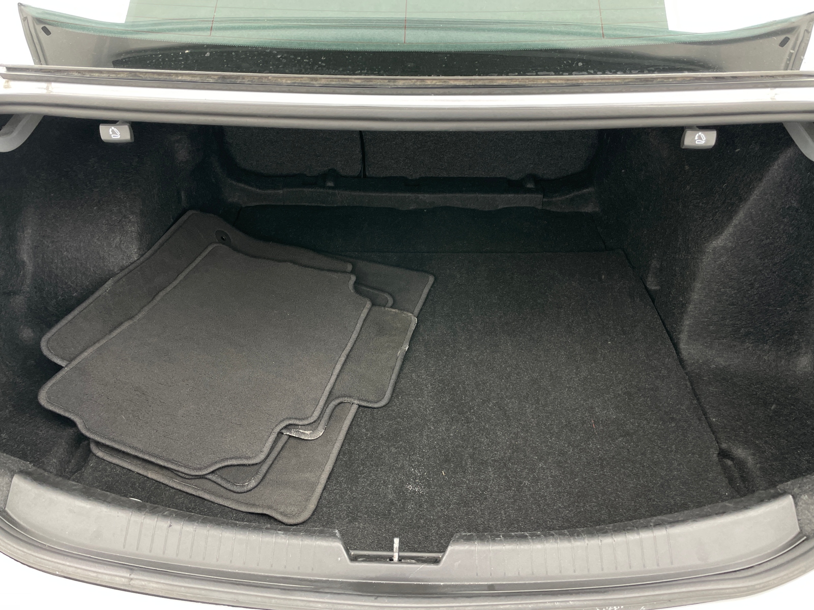 Thumbnail: 2022 Chevrolet Malibu - 7