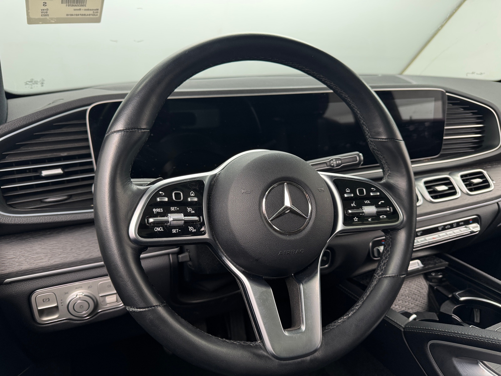 Thumbnail: 2023 Mercedes-Benz GLE - 4