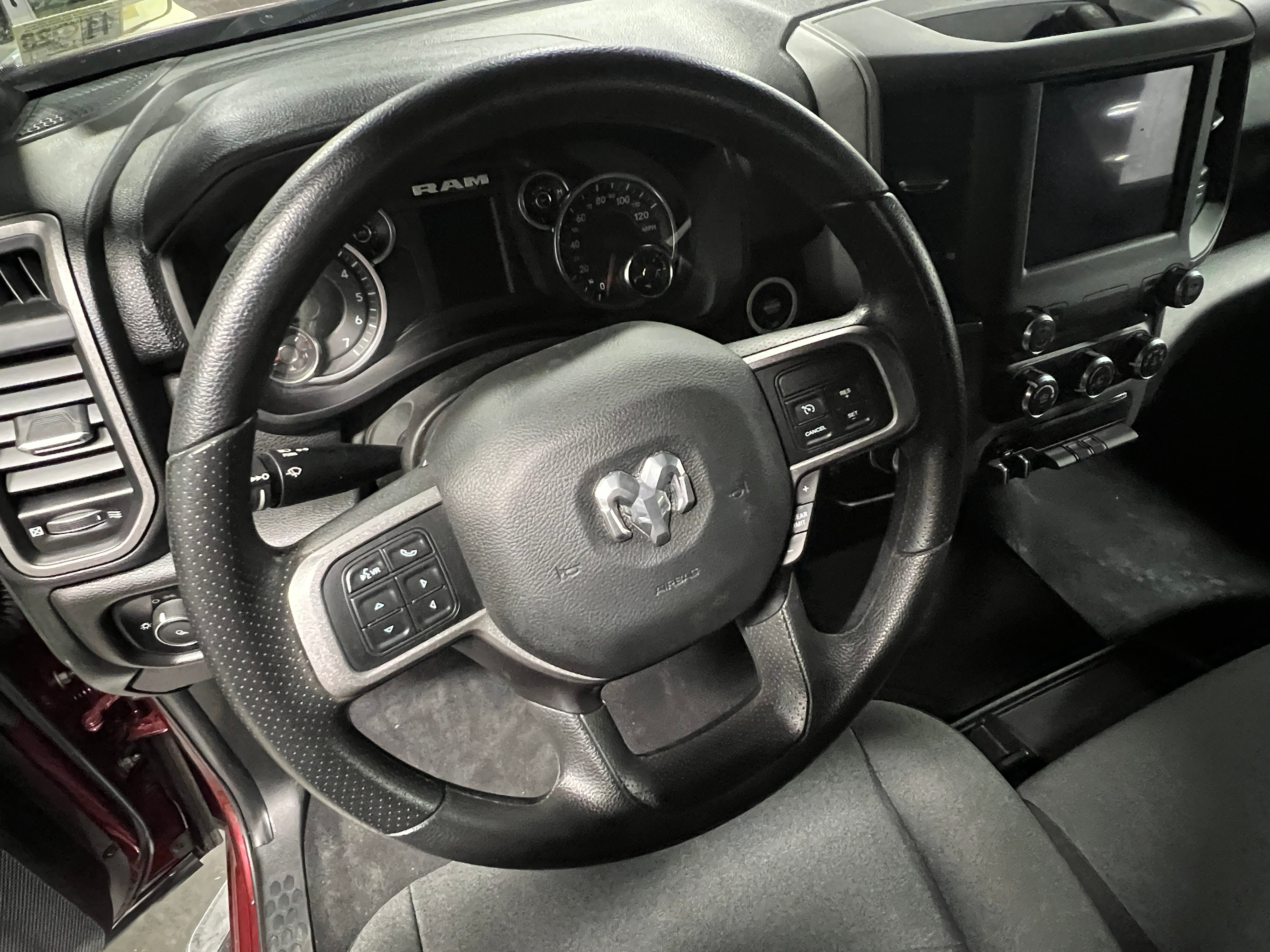2021 RAM 2500 Tradesman 5