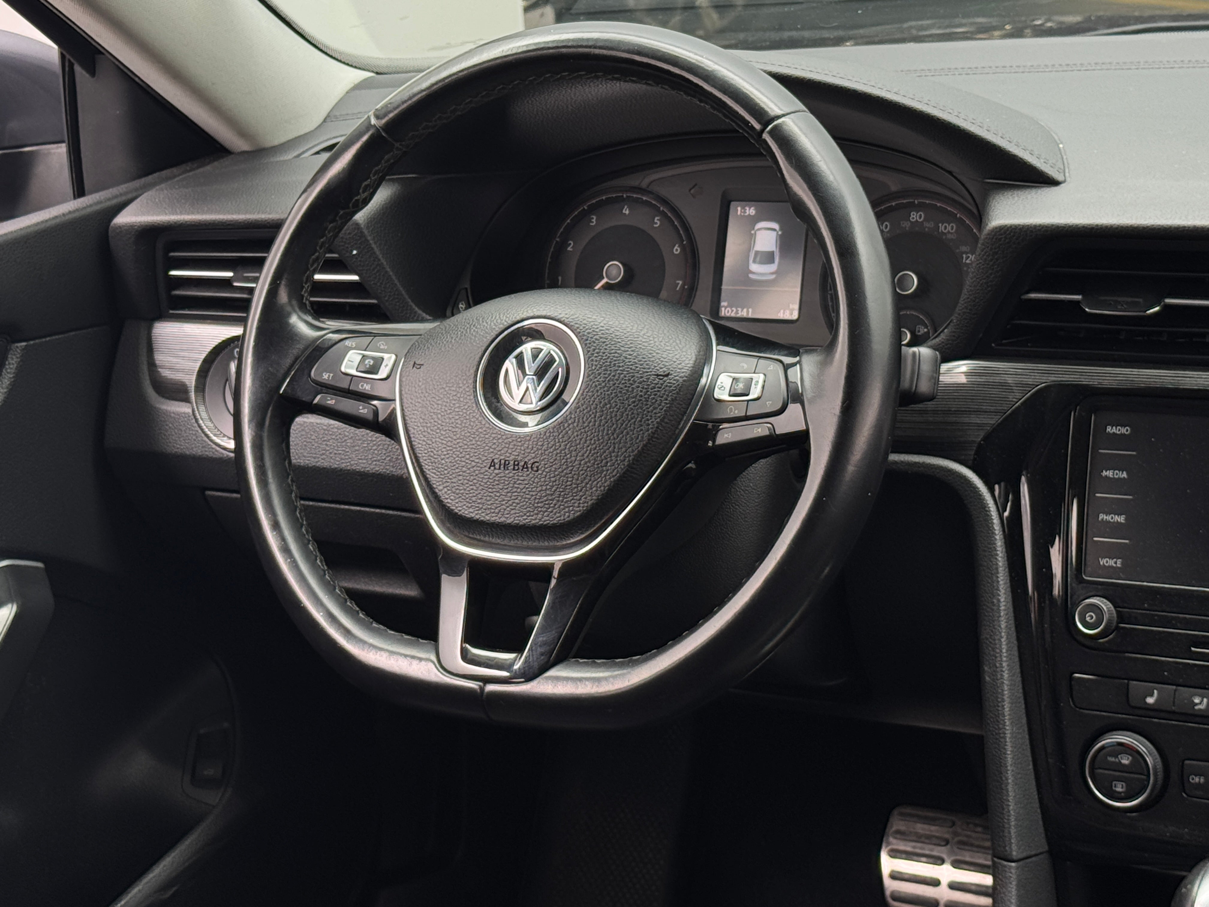 2020 Volkswagen Passat R-Line 4