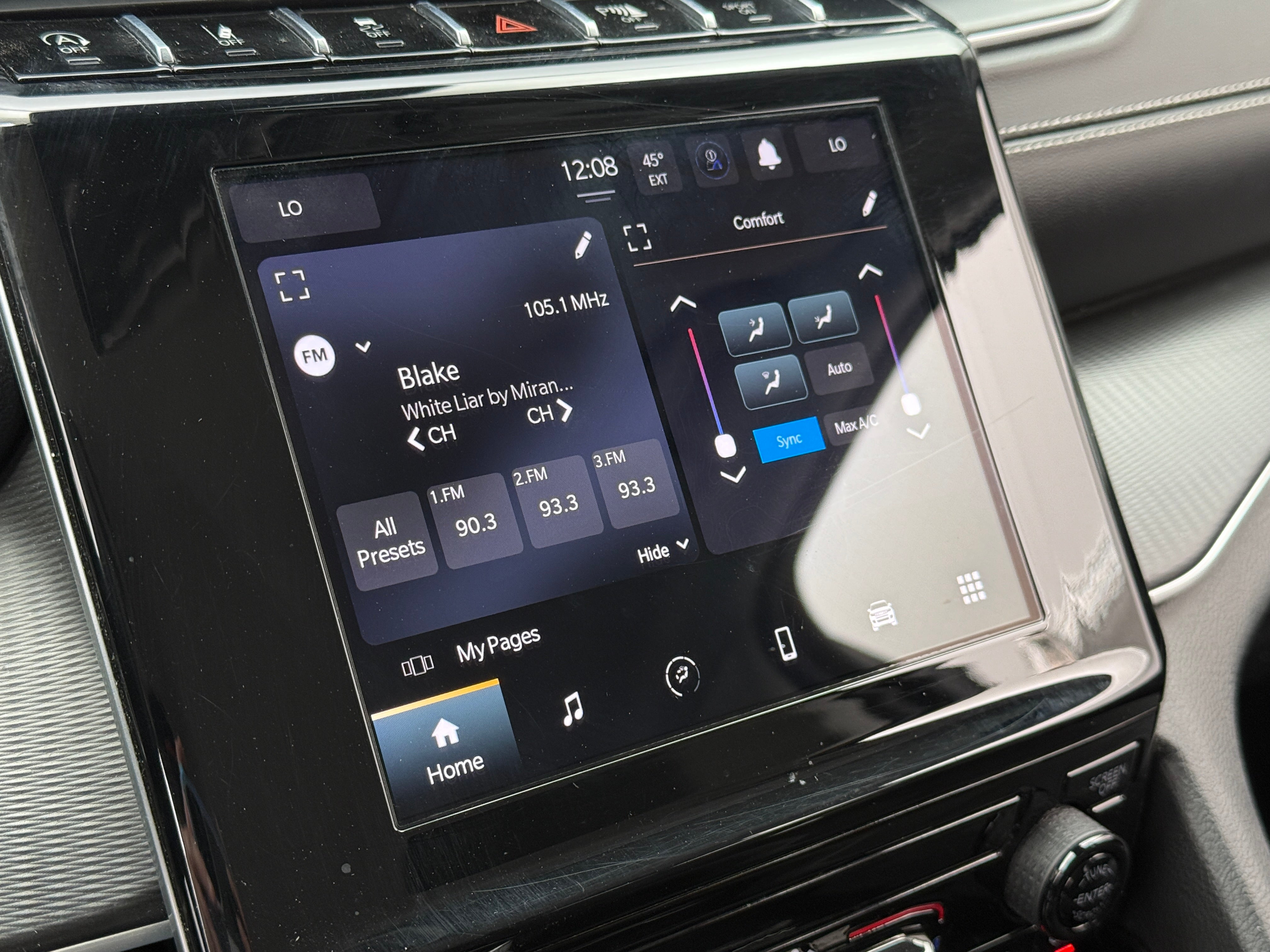 2023 Jeep Grand Cherokee Laredo 4