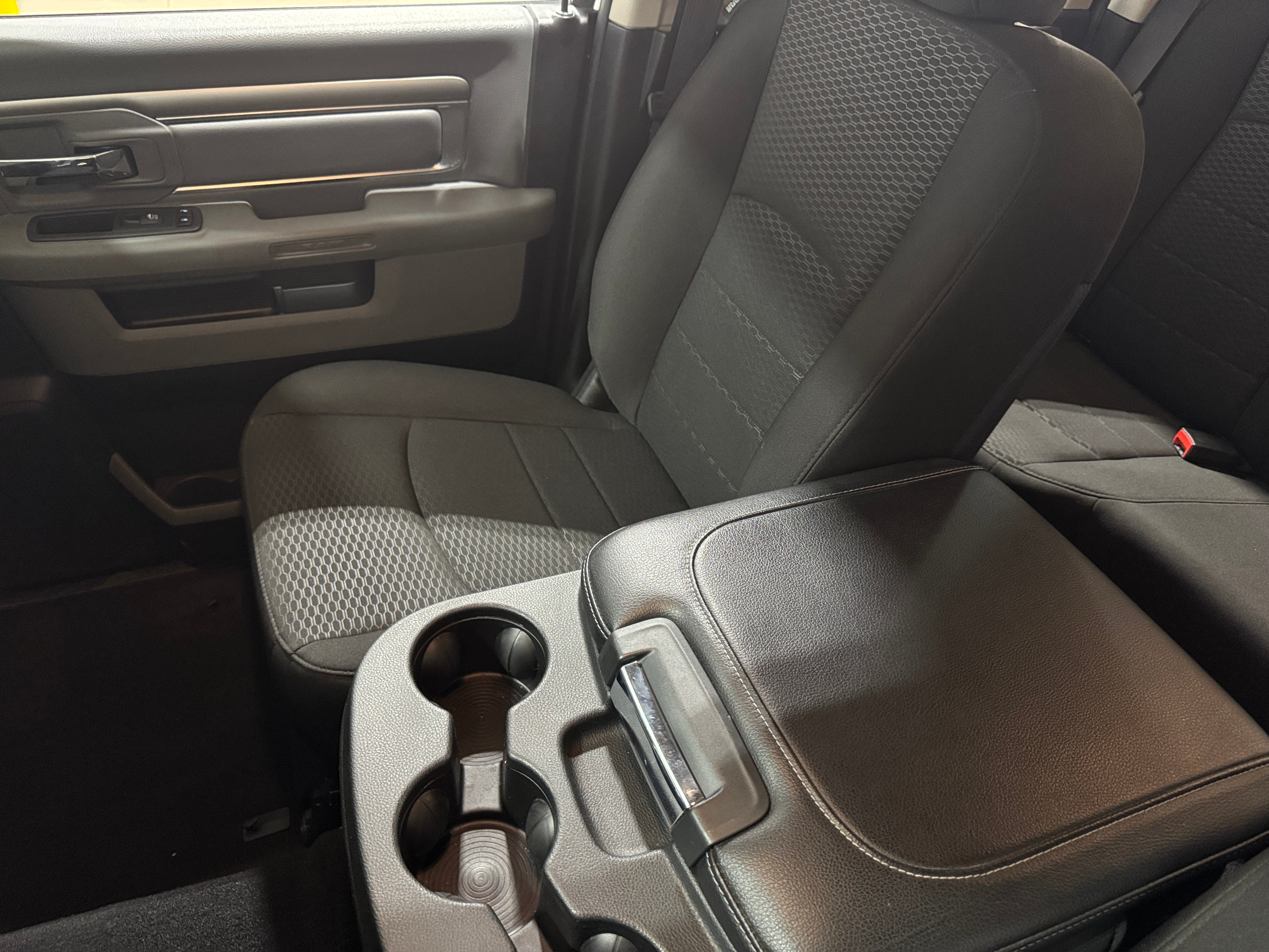 2019 RAM 1500 Classic Warlock 2