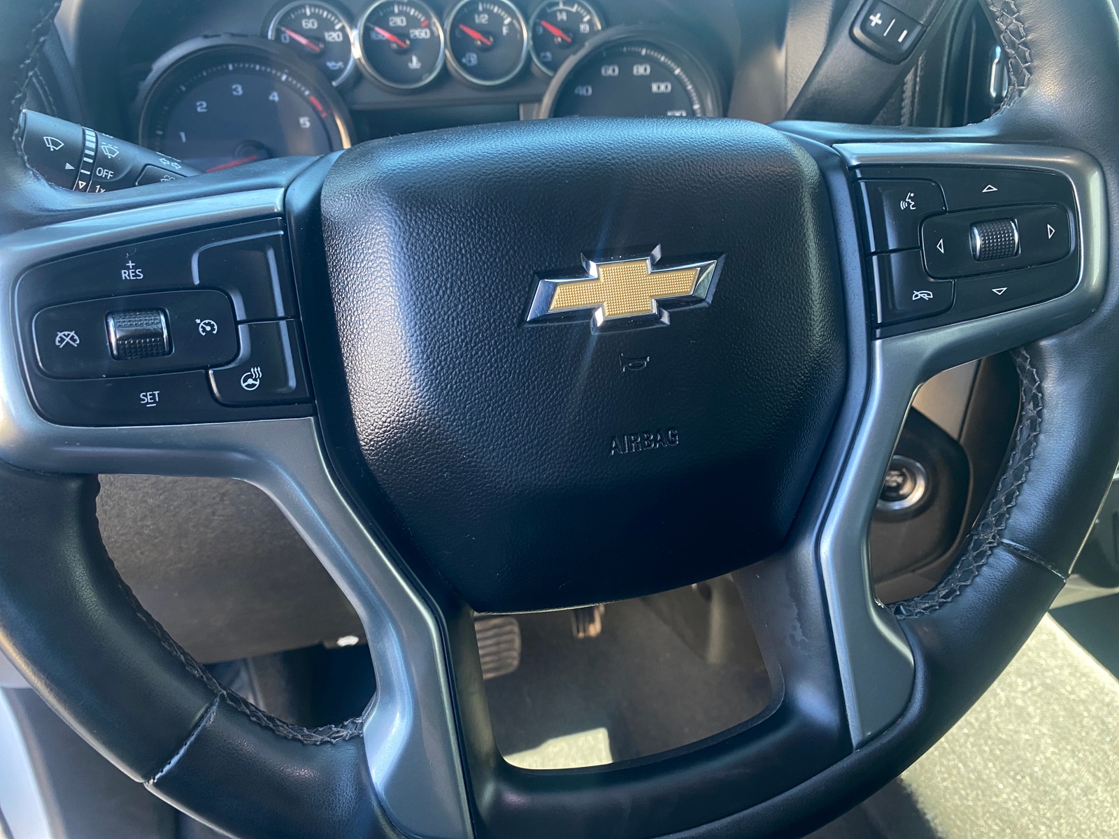 Thumbnail: 2023 Chevrolet Silverado 2500 - 5