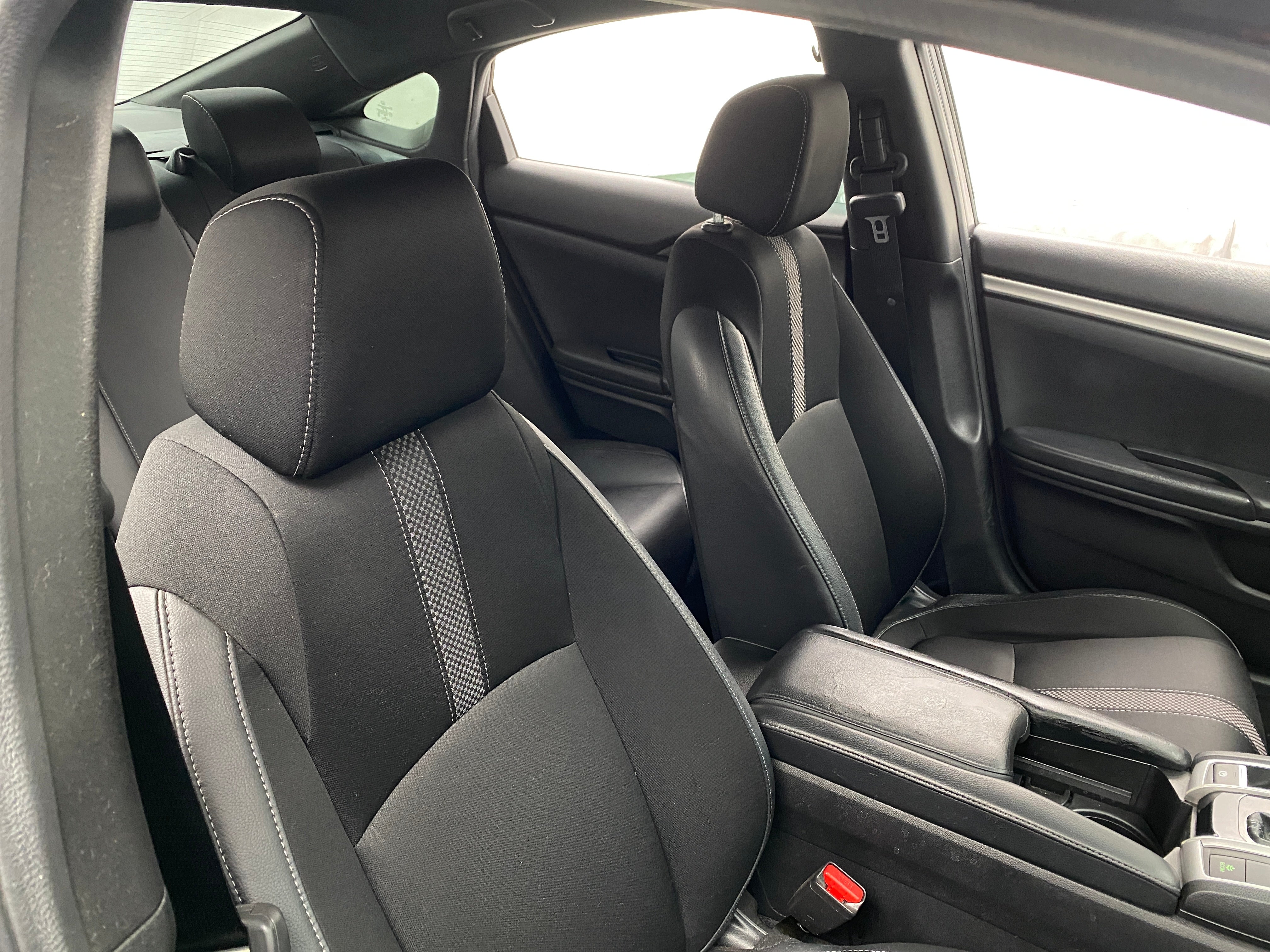 2020 Honda Civic Sport 2