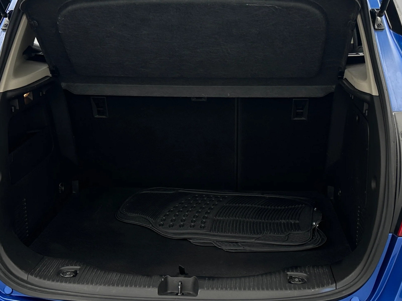 Thumbnail: 2017 Buick Encore - 7