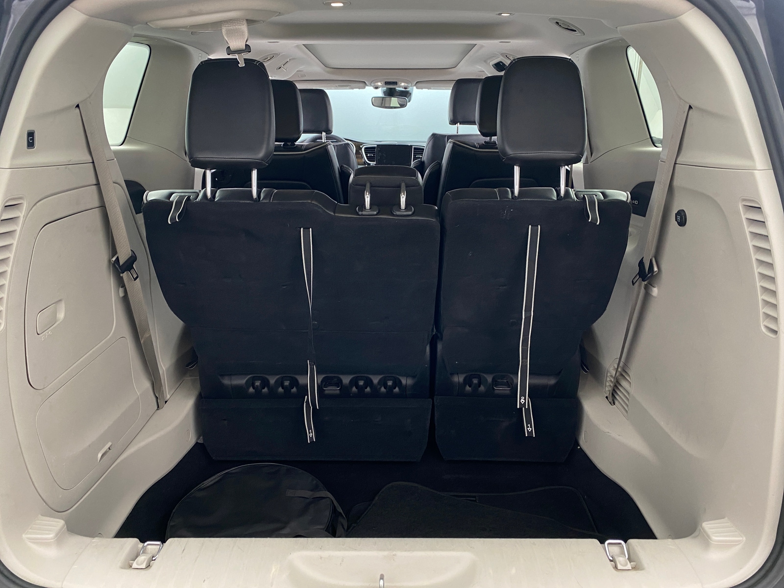 Thumbnail: 2023 Chrysler Pacifica - 6