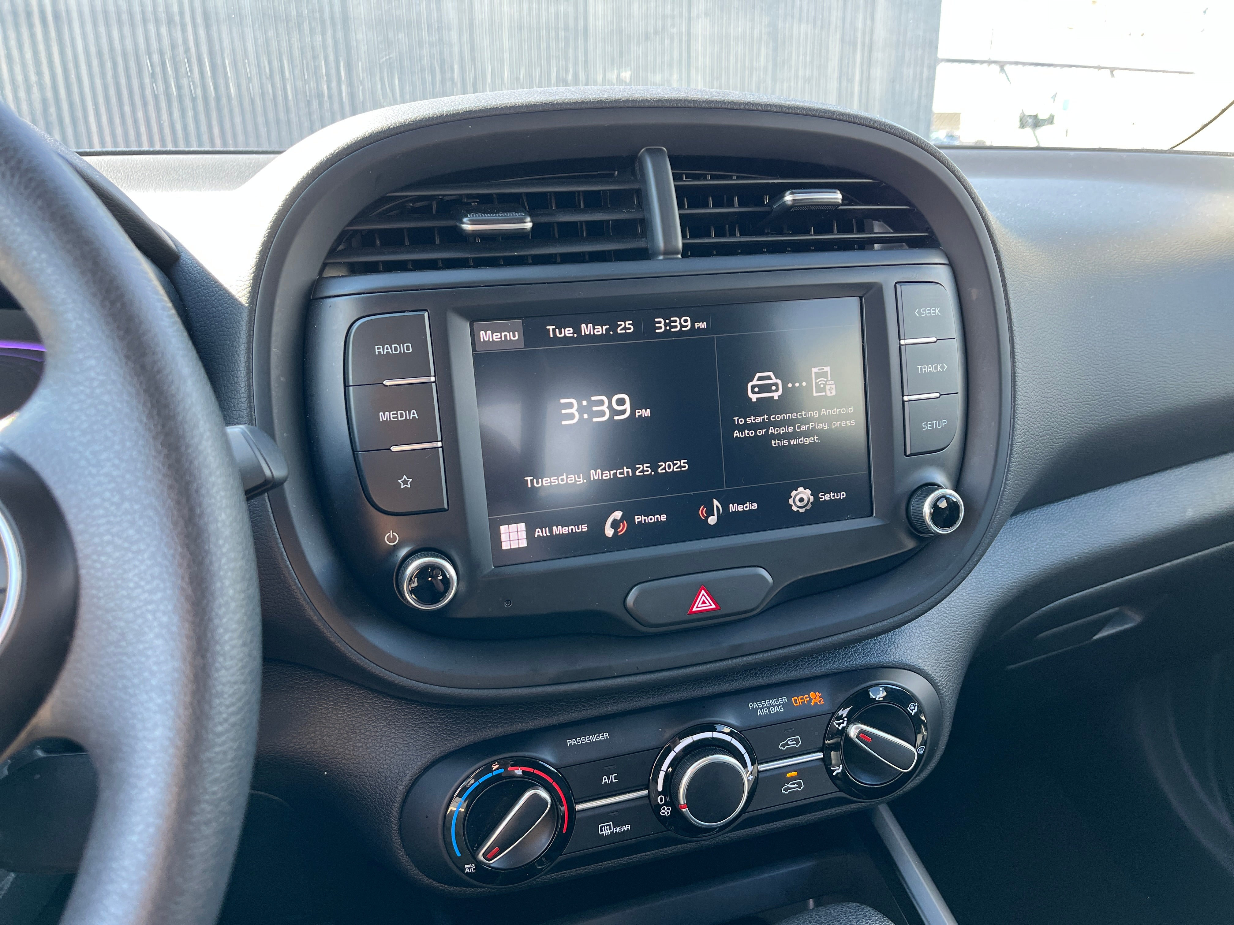 2024 Kia Soul LX 4