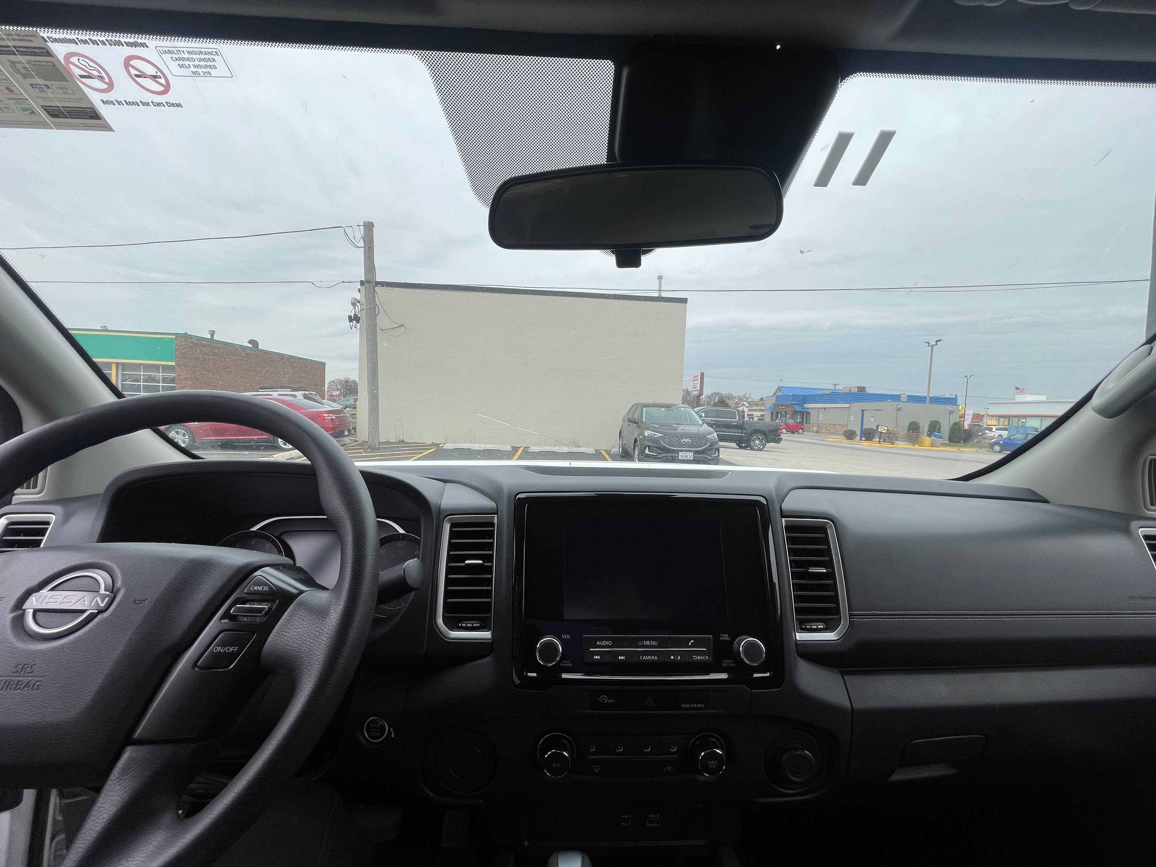 2023 Nissan Frontier SV 3